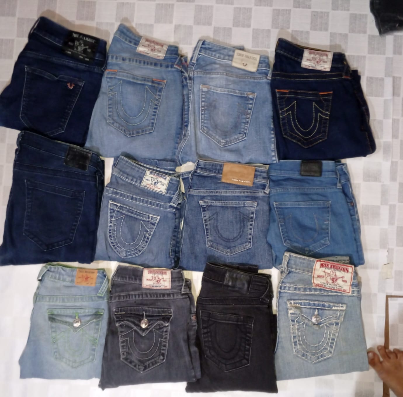 ID 96 True religion Total 13 pieces