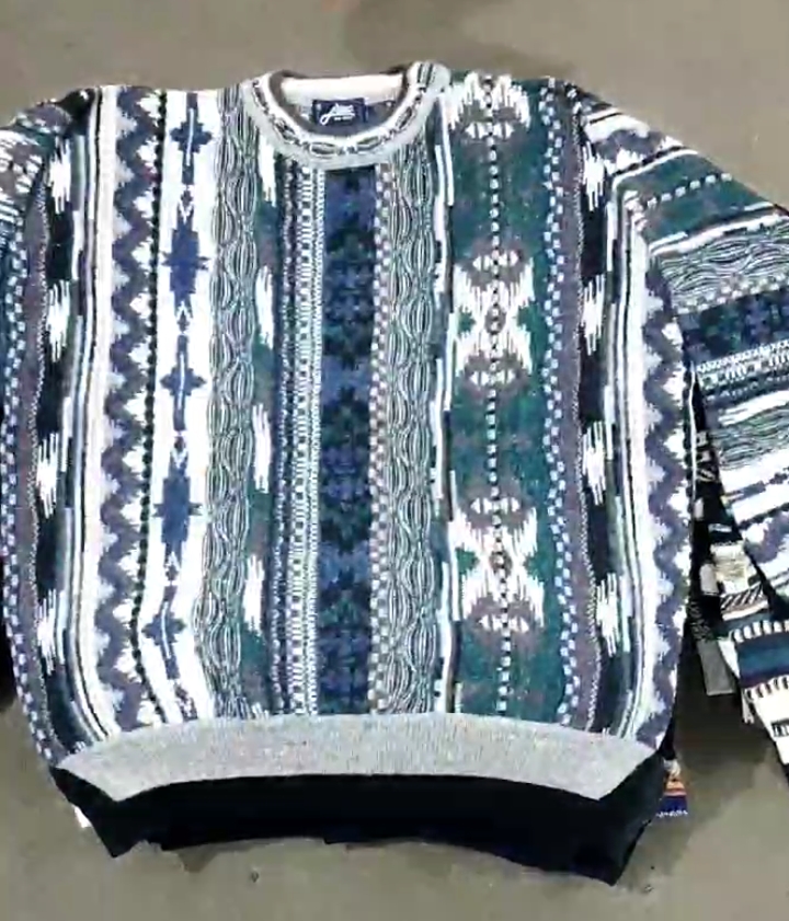 Suéteres estilo Coogi, 30 piezas.