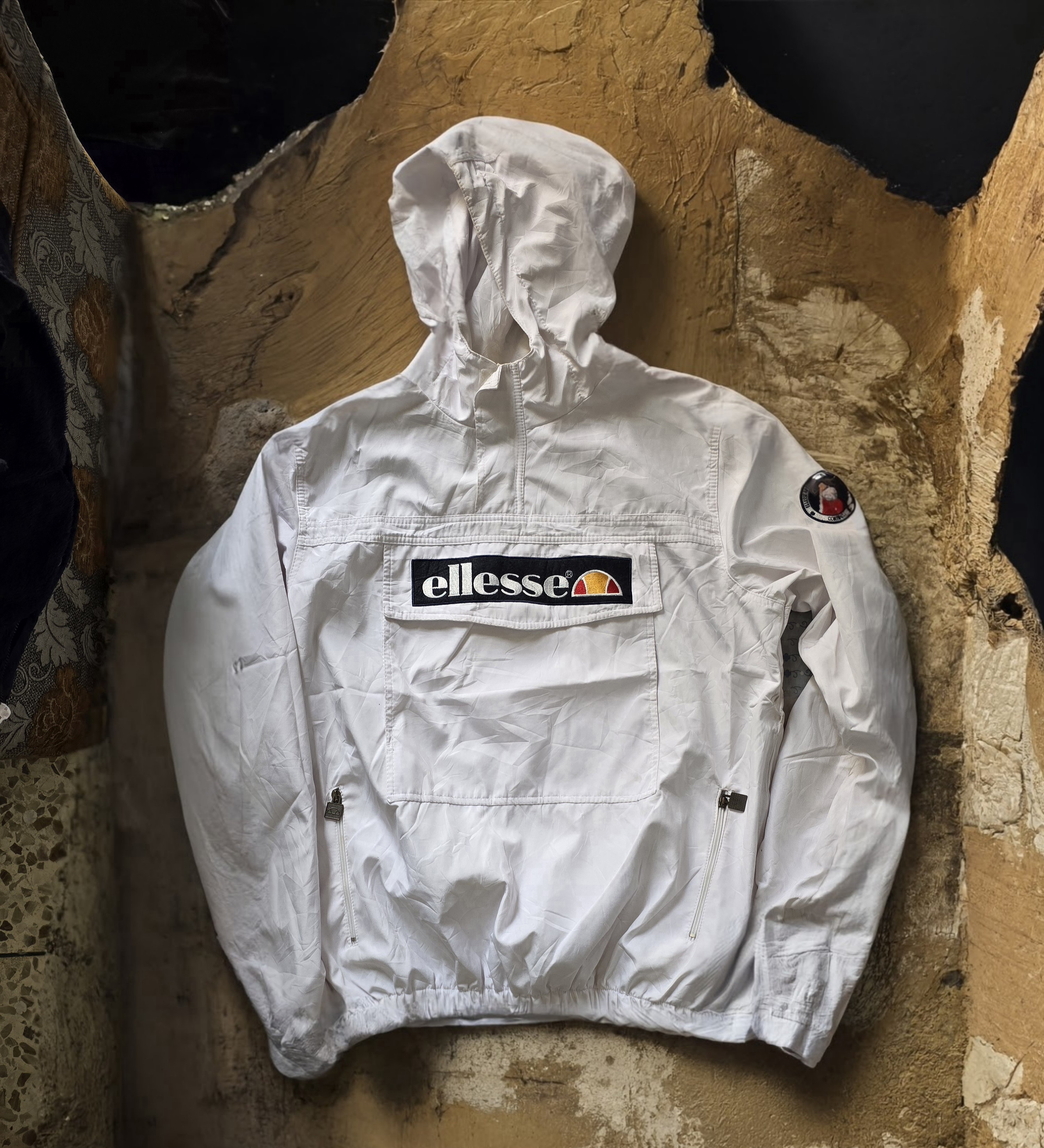 Sweatshirts à capuche pour hommes de marque | Ellesse, Timberland, US Polo, North Face | 12 pièces (HR-0006)