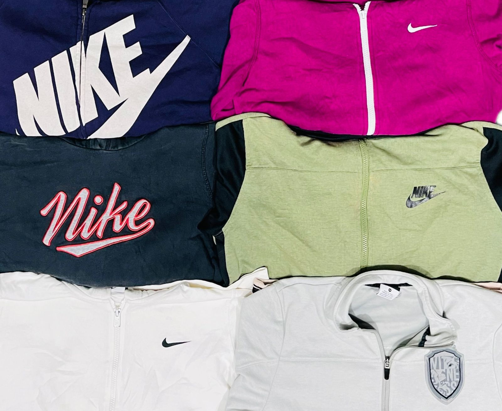 12 pièces de sweat à capuche Nike