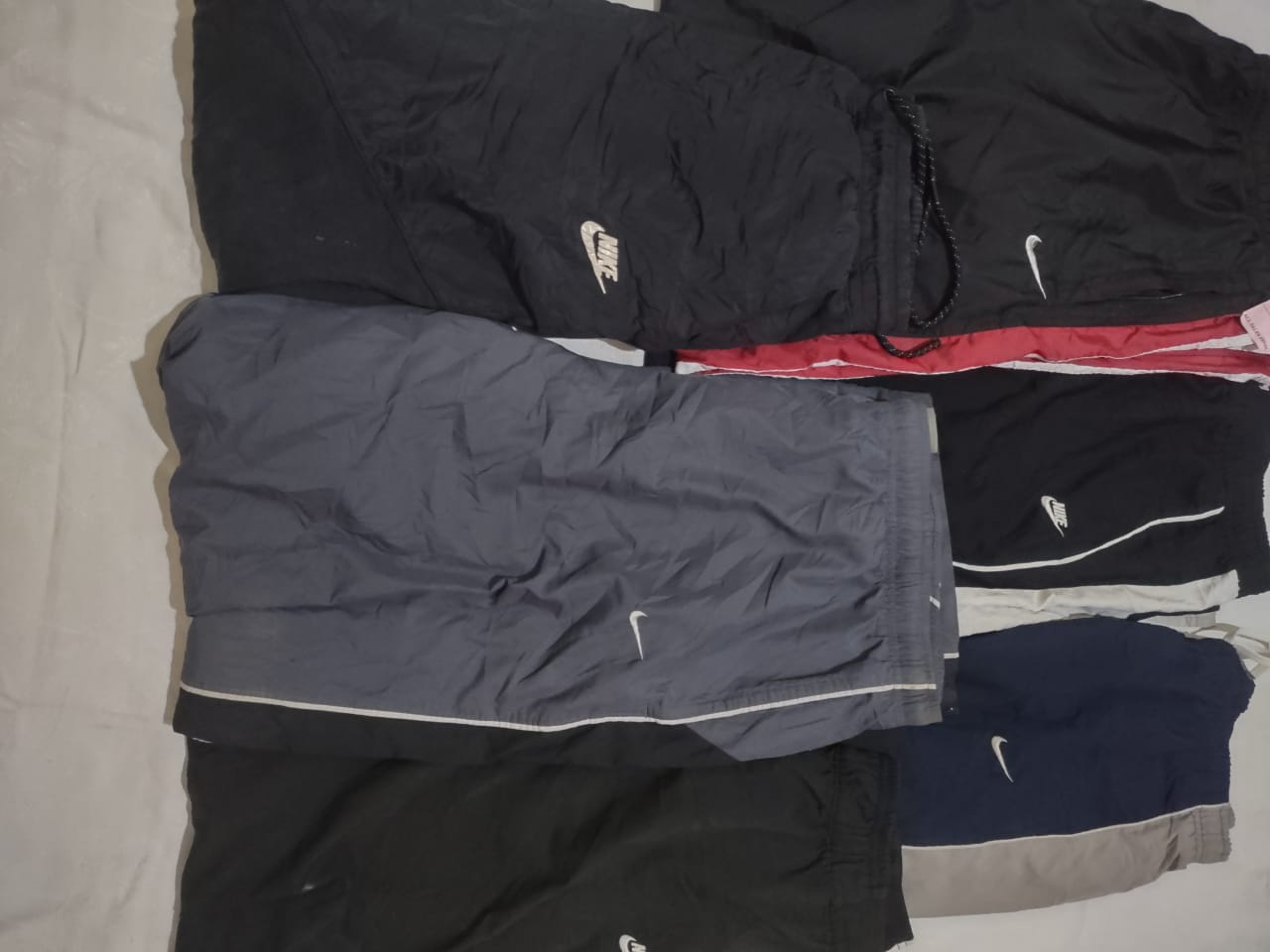 TAV#27 Nike Track Pants 17 pcs