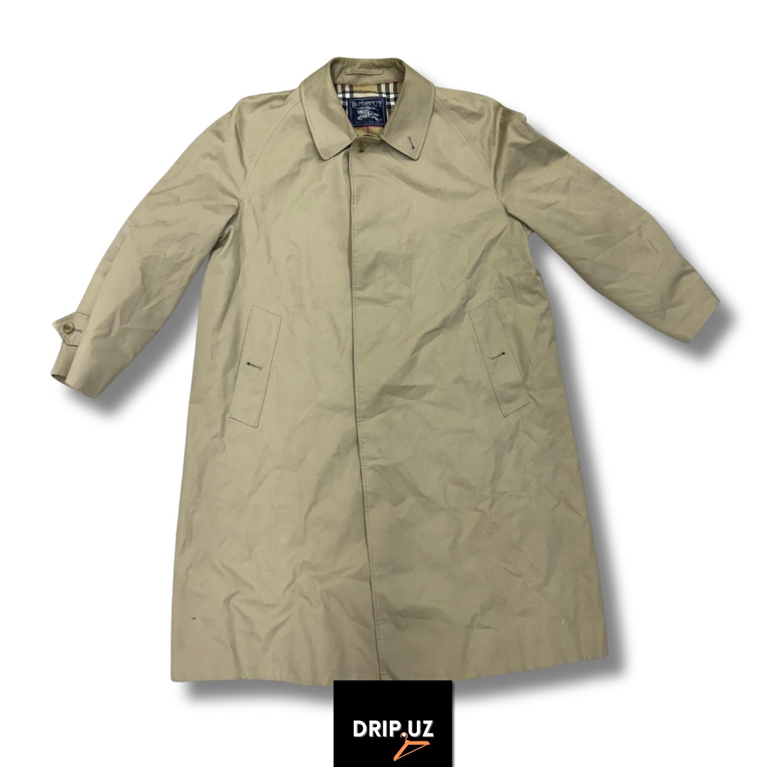Burberry + Barbour Jackets including trenchcoats D2610/E22