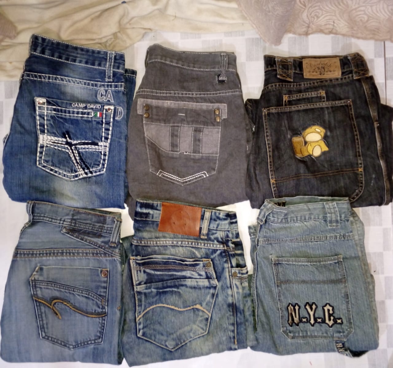 Id 111 Tommy Hilfiger baggy   and other mix brands Total 16 pieces