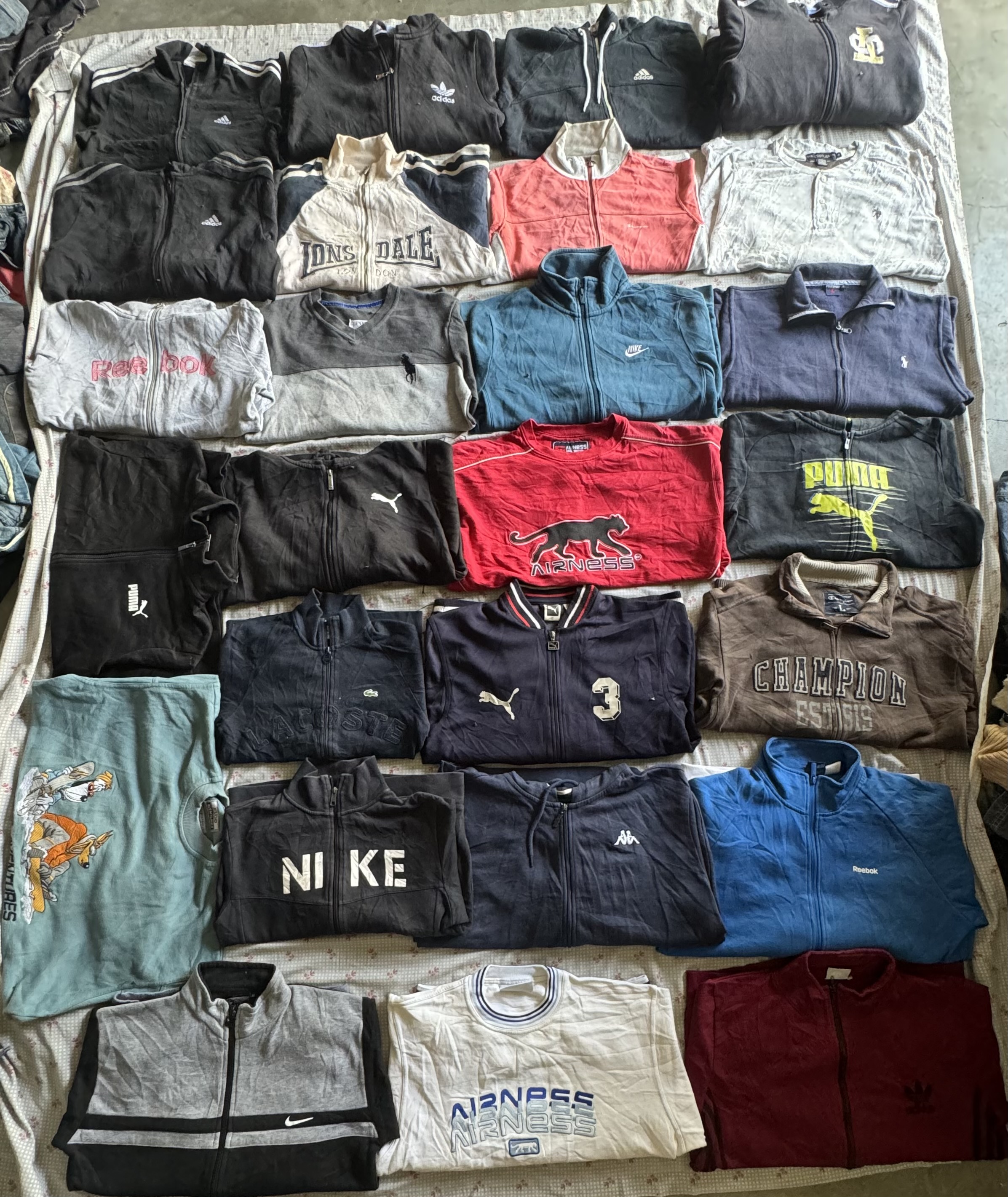 sweatshirt de marque 30 pièces