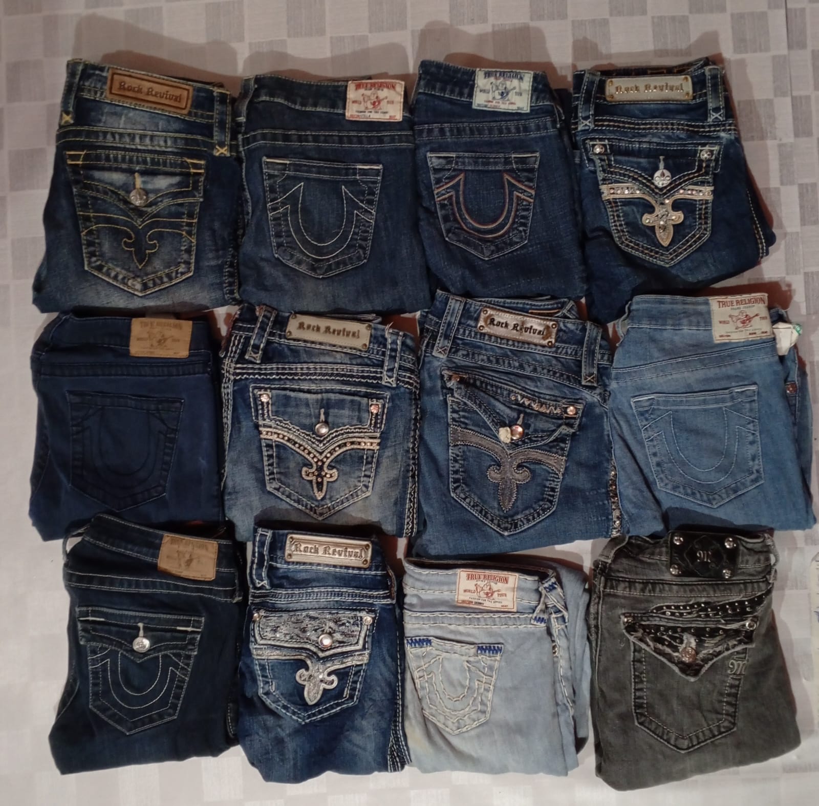 ID 113 true religion rock revival et miss me total 15 pièces