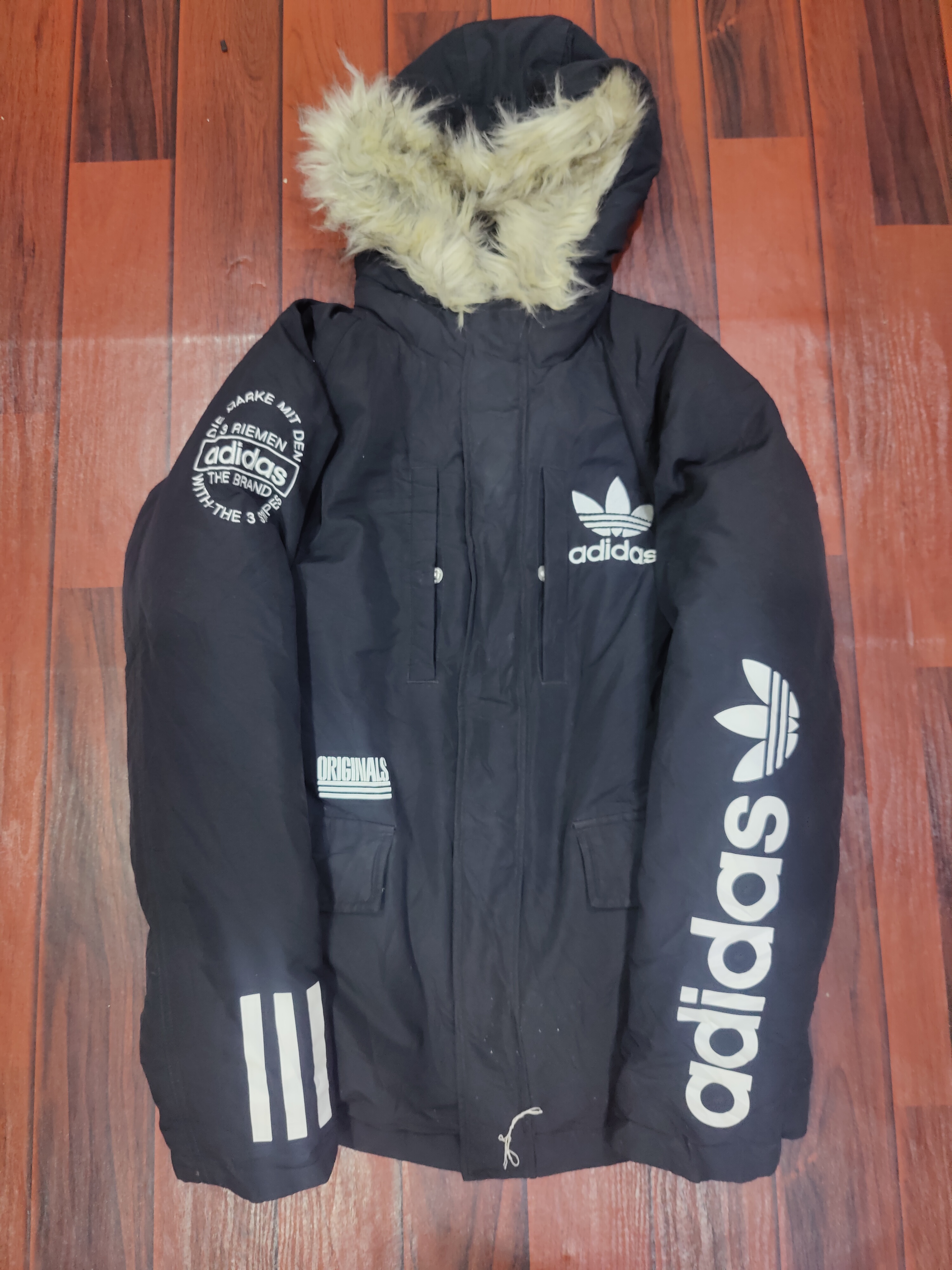 Adidas puffers 15 peices