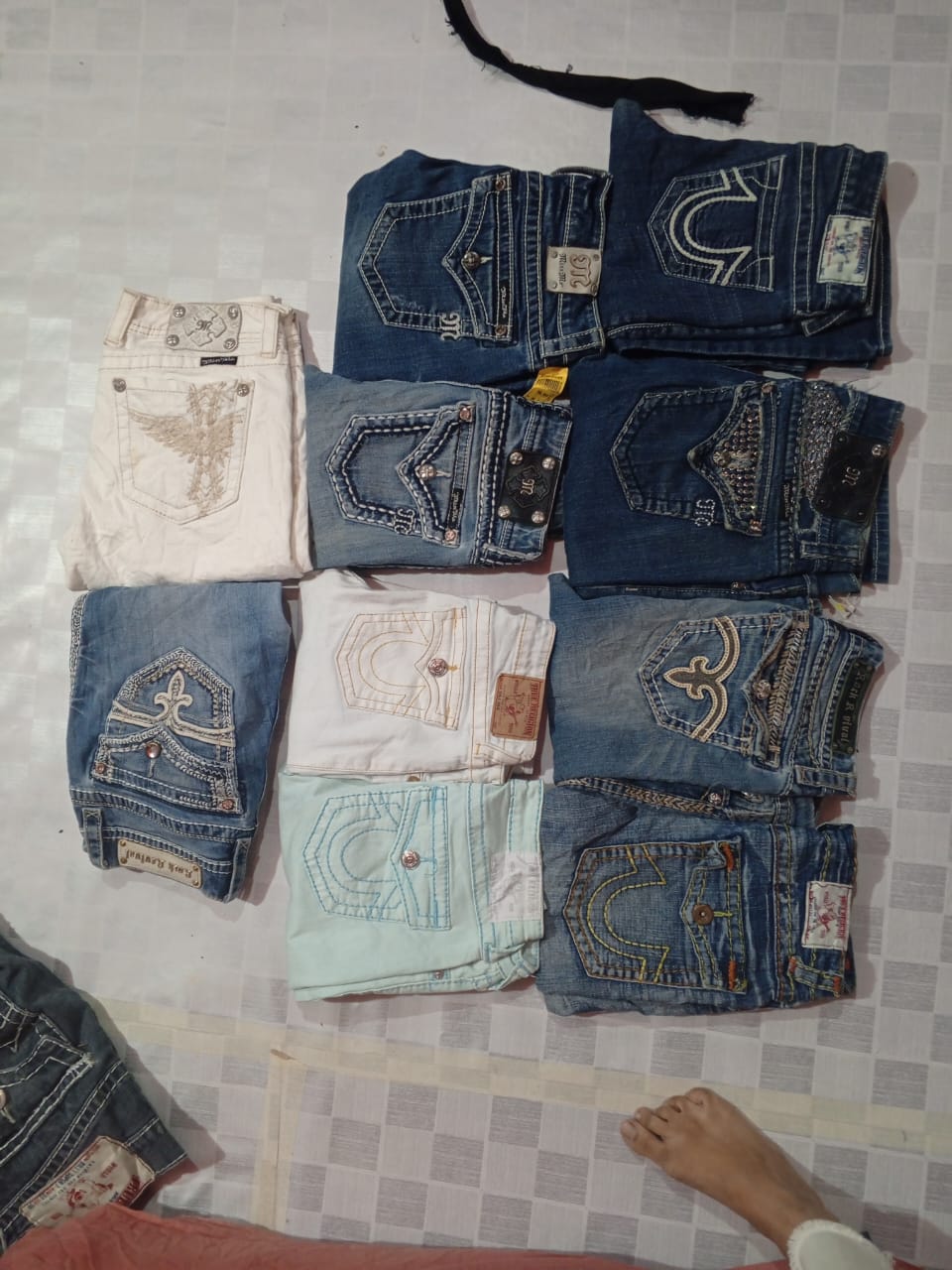 ID 123 miss me rock revival and true religion Total 10 pieces