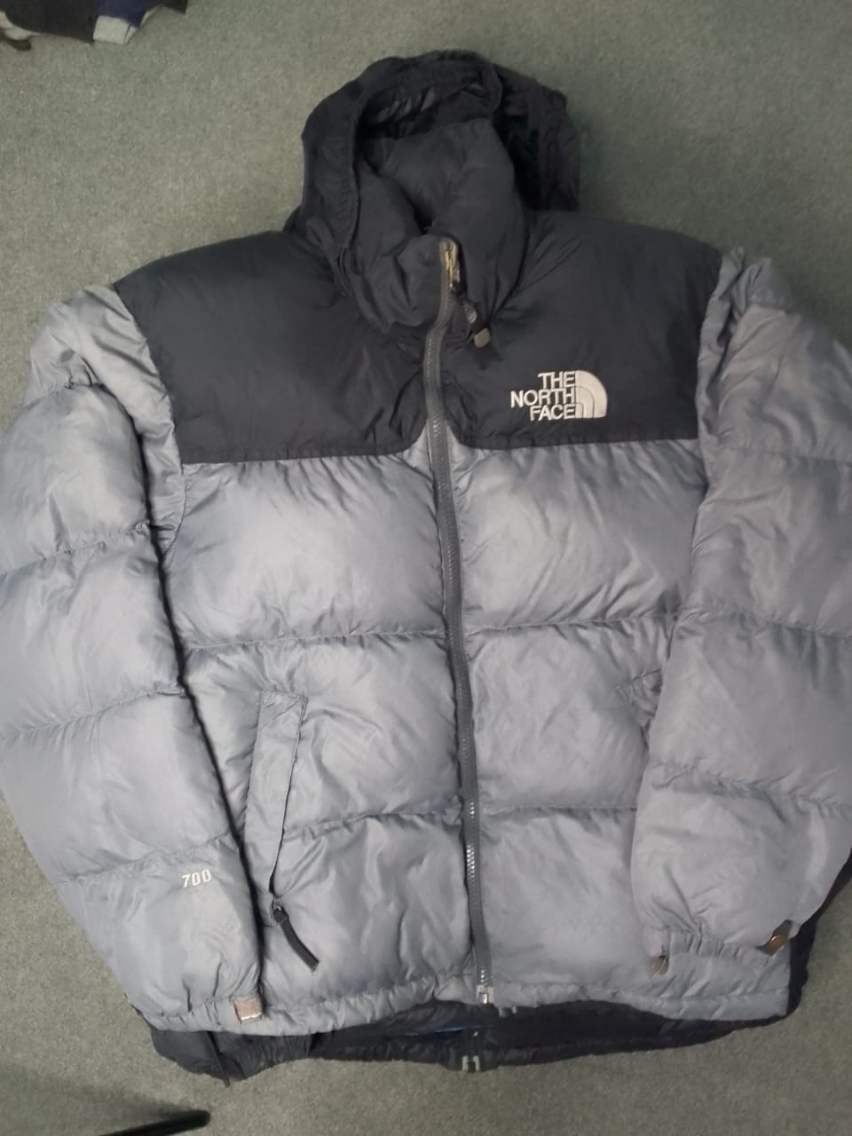 La veste puffer The North Face 700 800 10 pièces