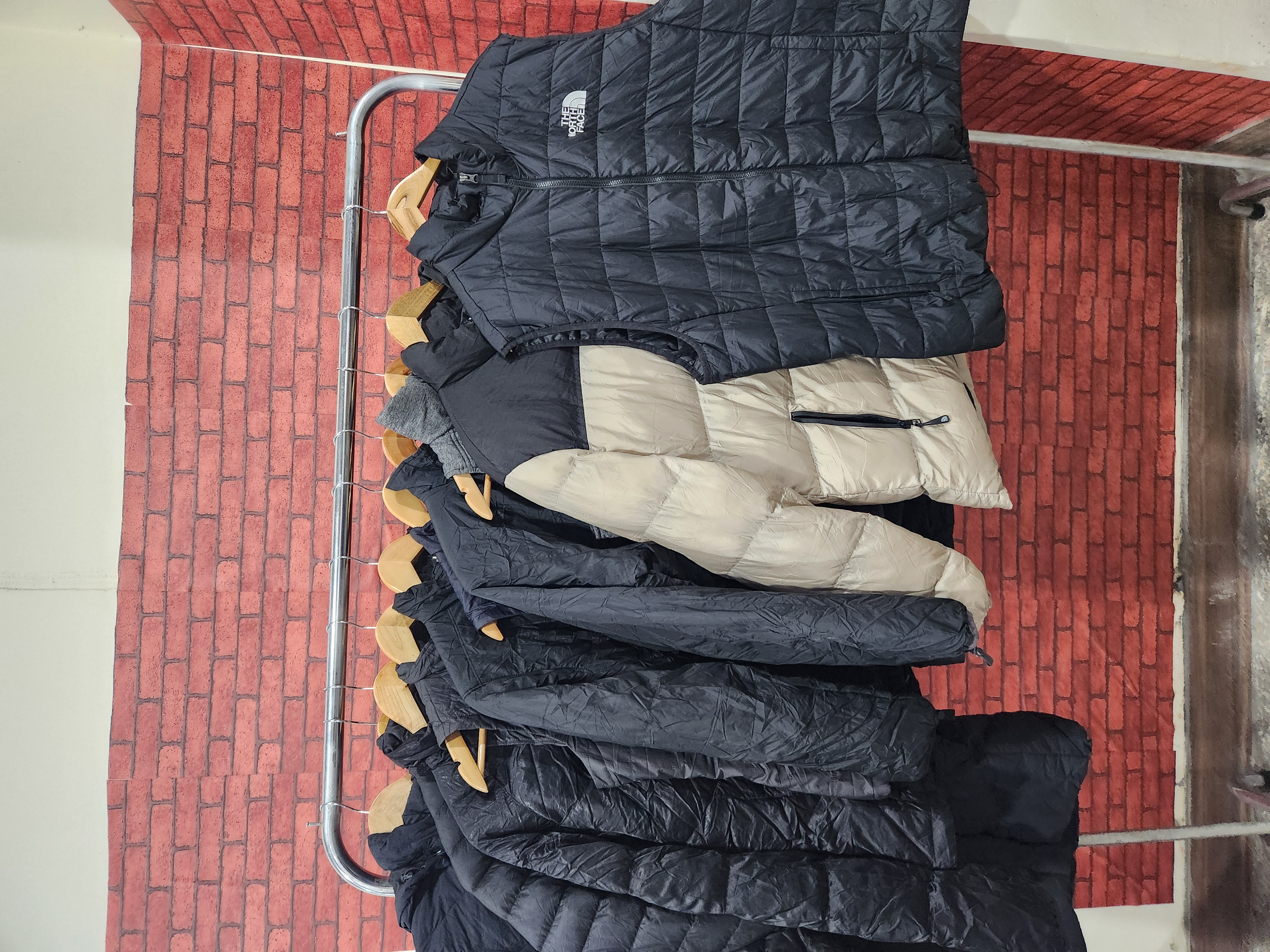 The North Face Puffer Jackets 10Pcs