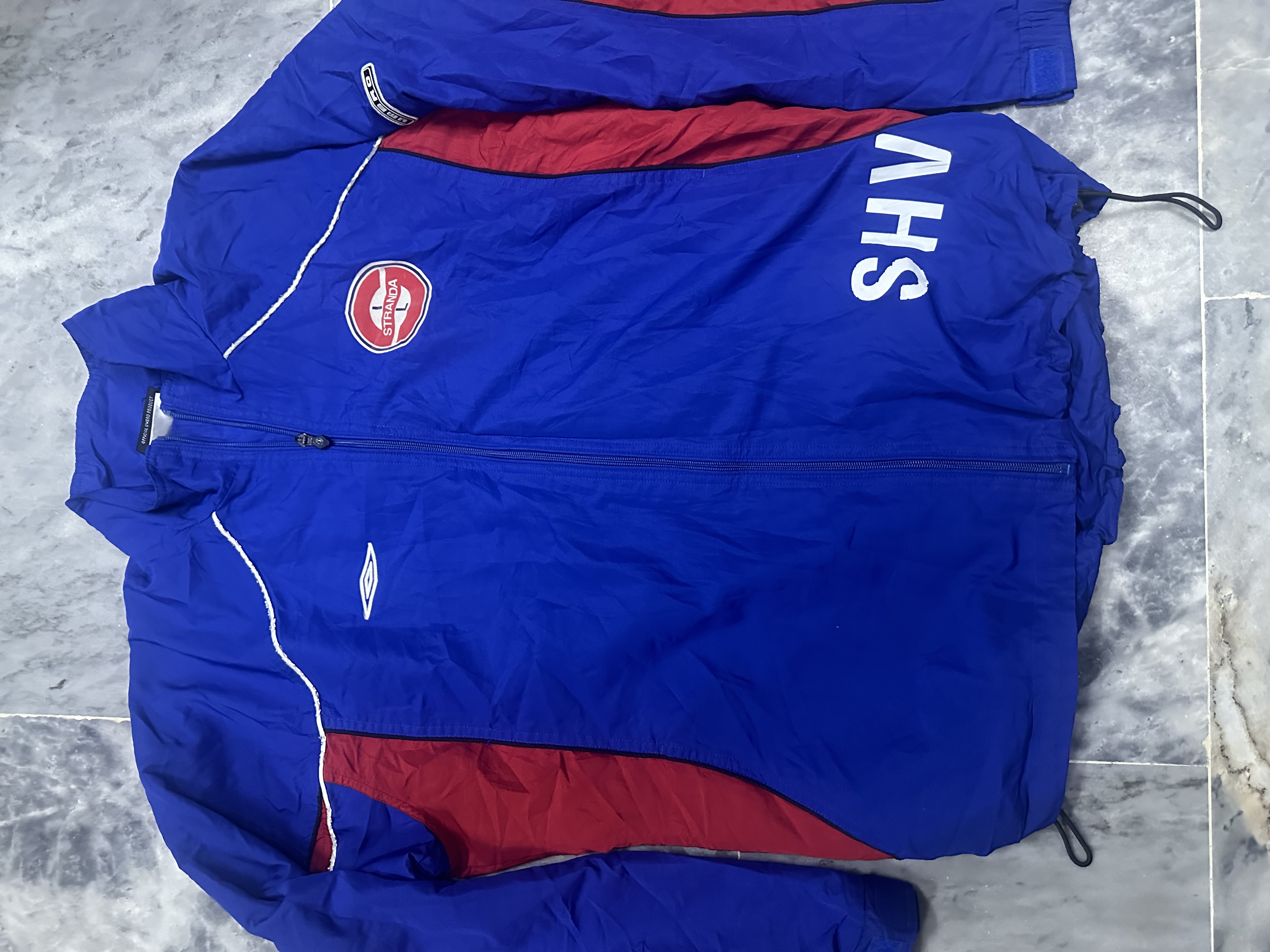 Windbreaker Mix Marken 9 Stück