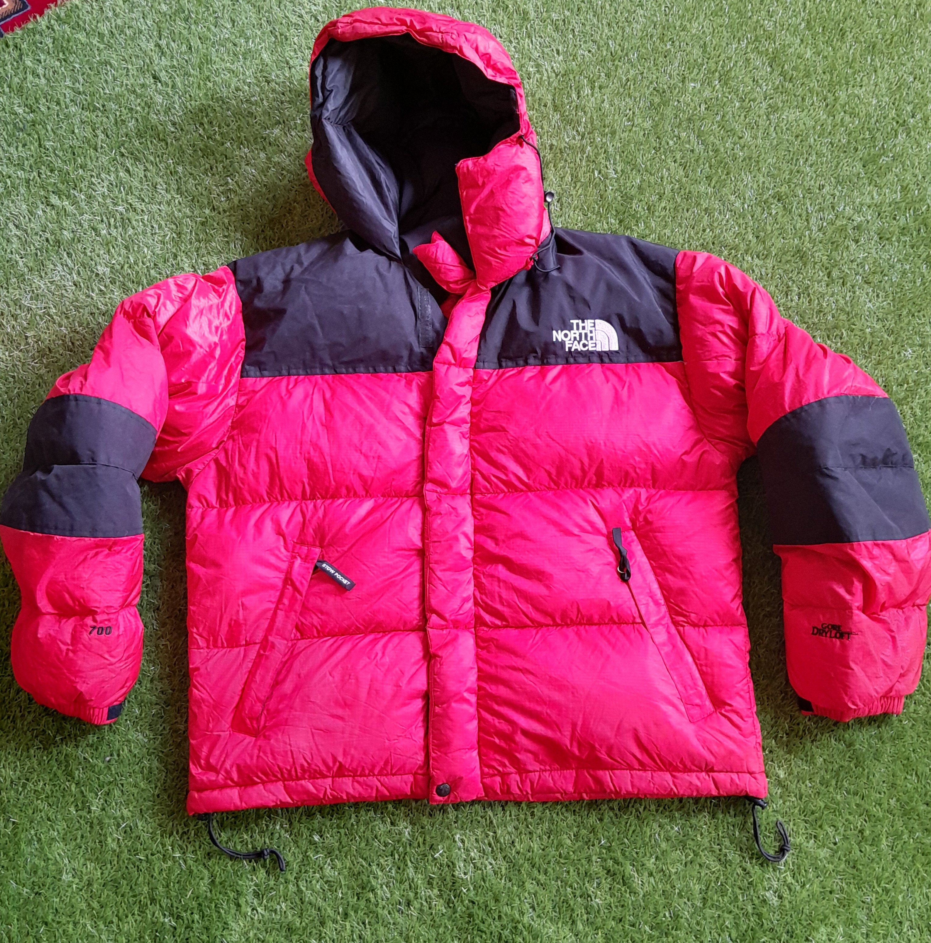 Les manteaux d'hiver Puffer de The North Face