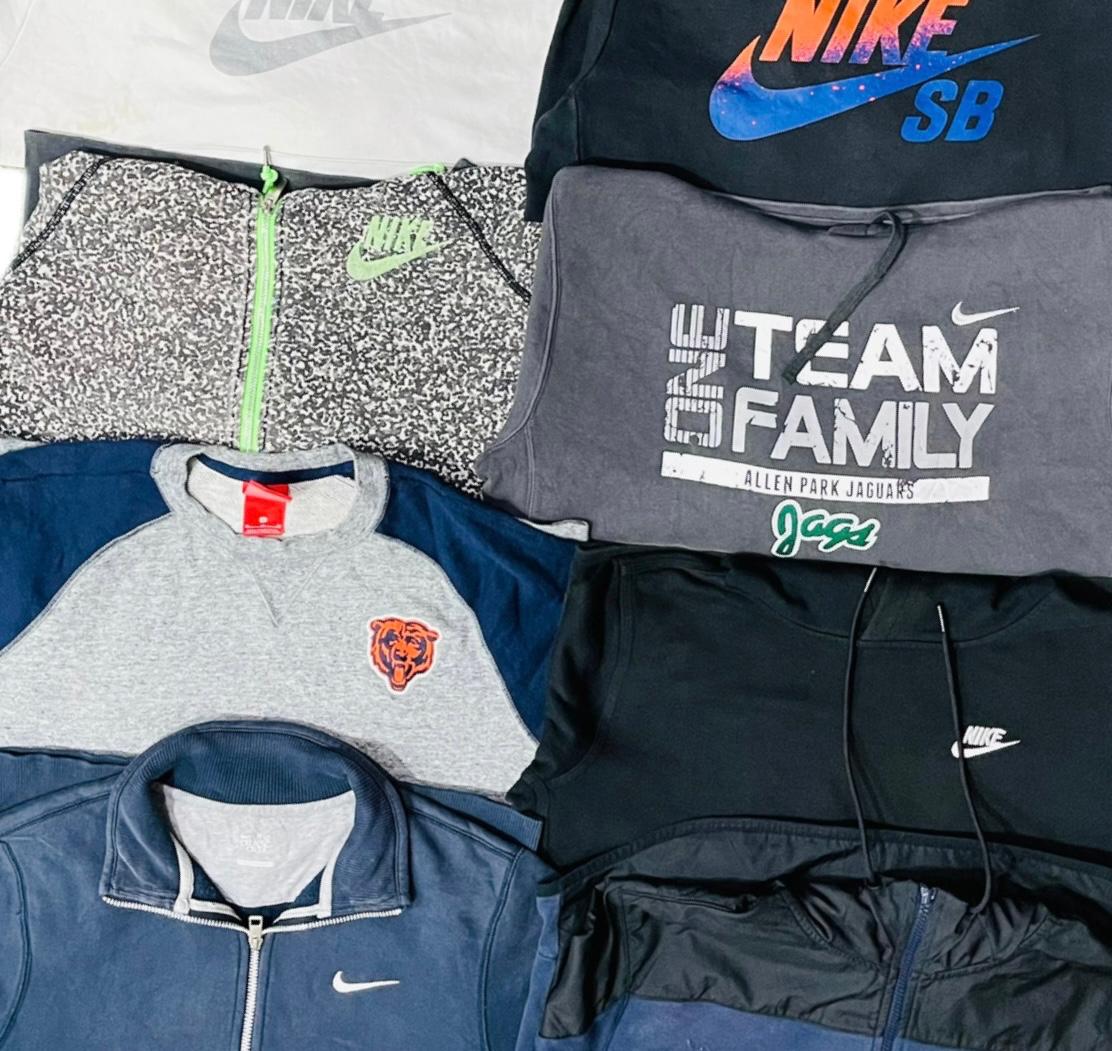 70 pièces de sweatshirts et hoodies Nike