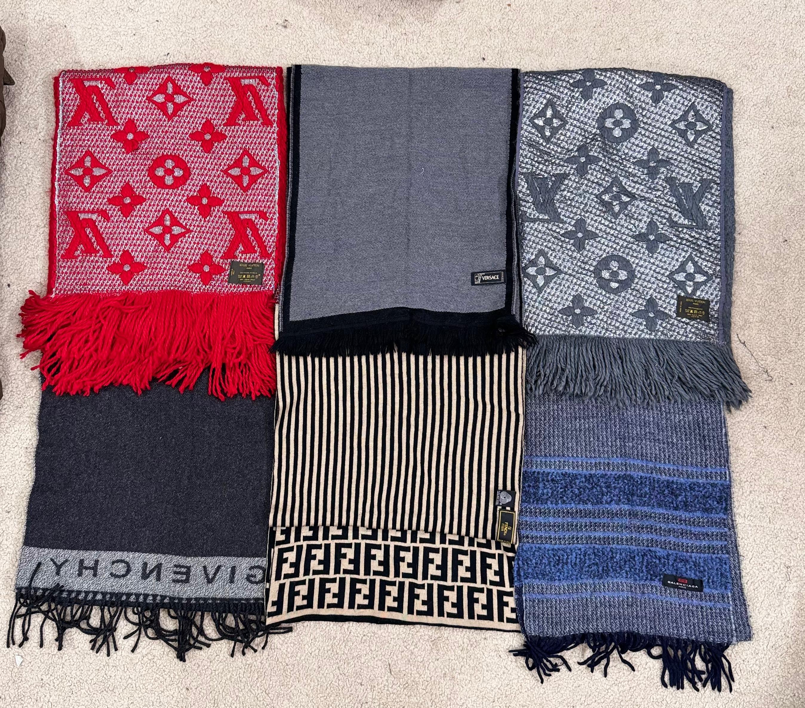 #VV165 Luxury Scarves: LV/Fendi/Versace/Balenciaga/Givenchy and more 25 PCs