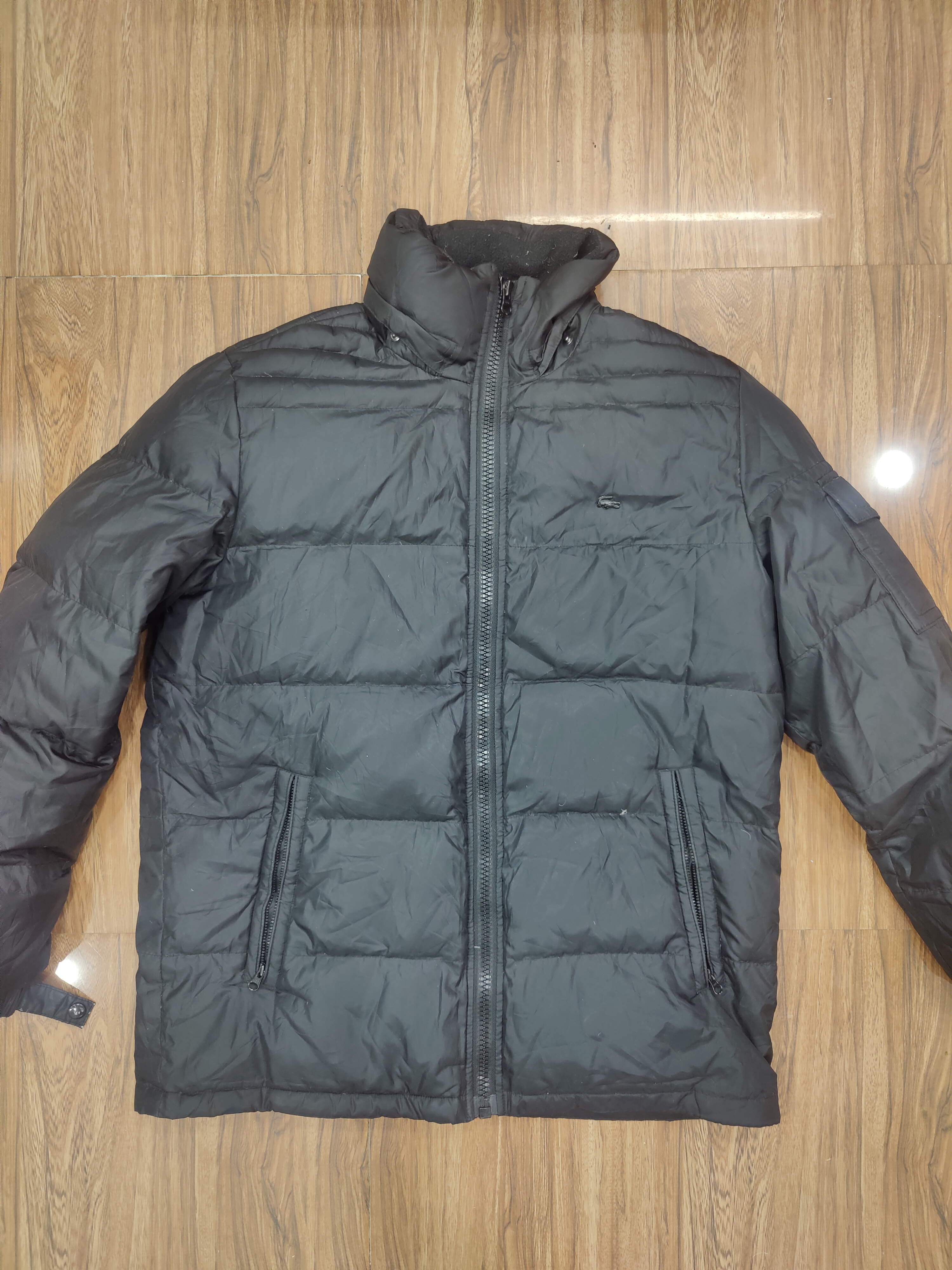 Lacoste puffer jackets - 7 pieces