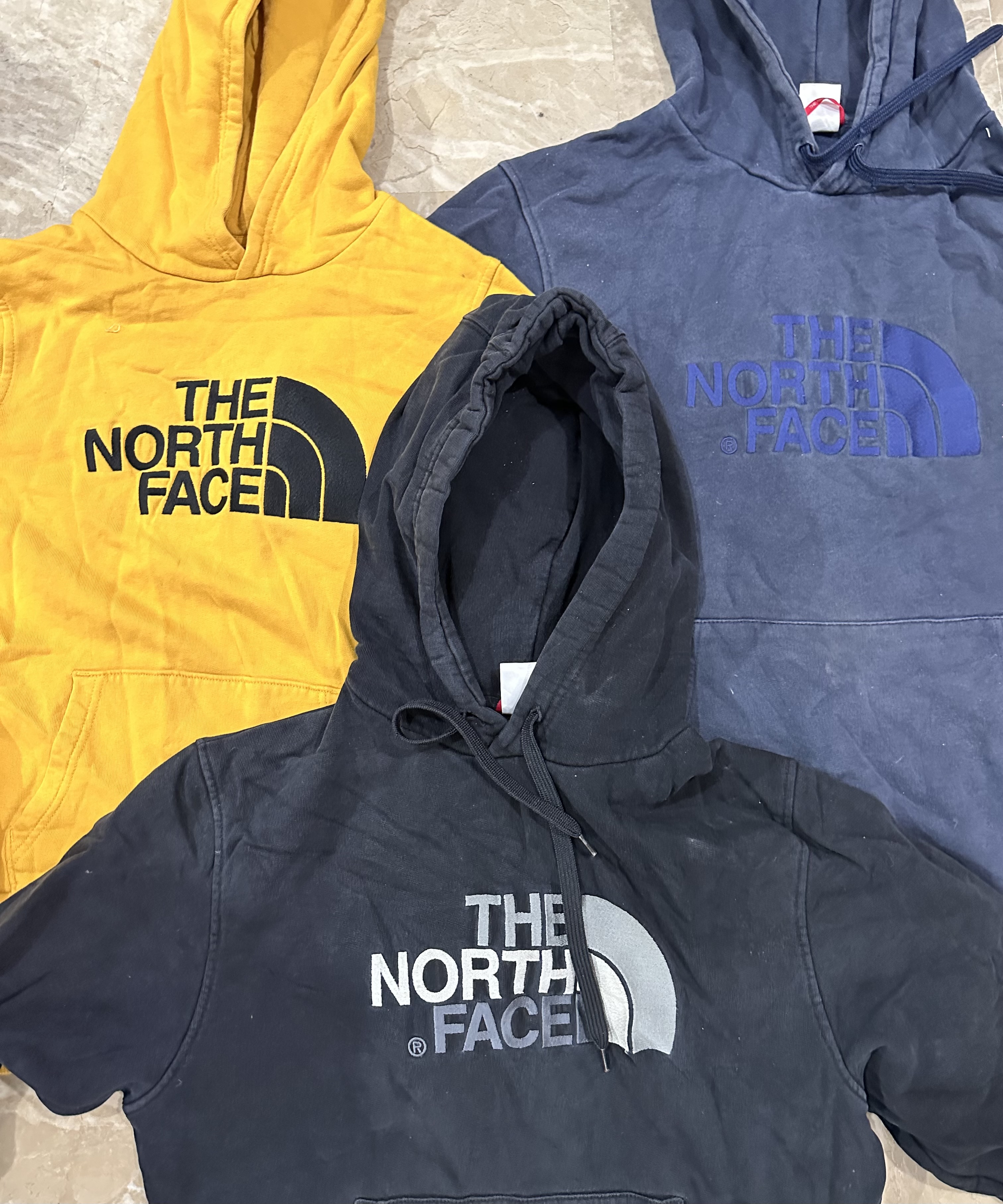 The northface hoodies and sweatshirts - 20 pieces