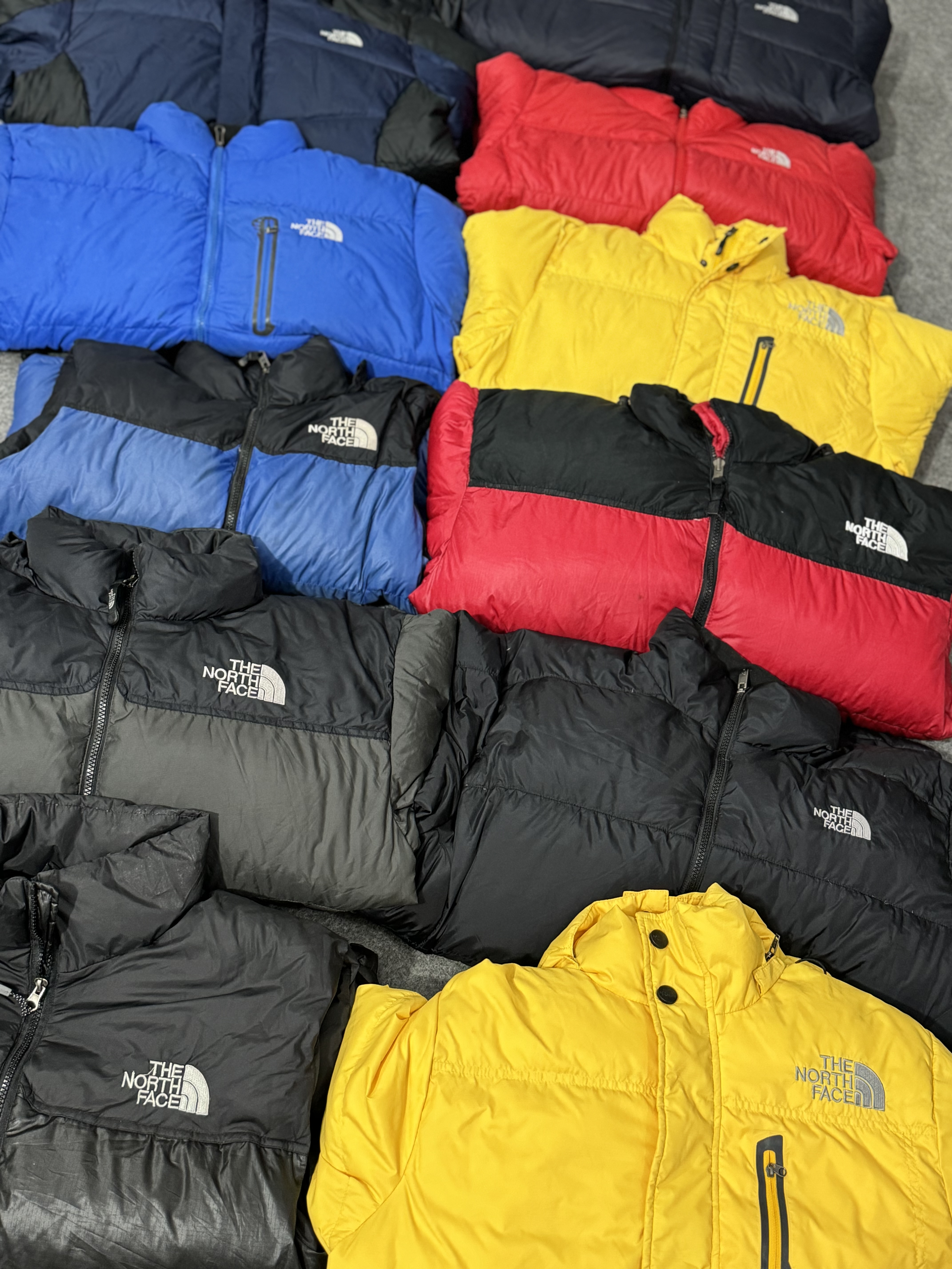 TNF Puffer Duas Cores