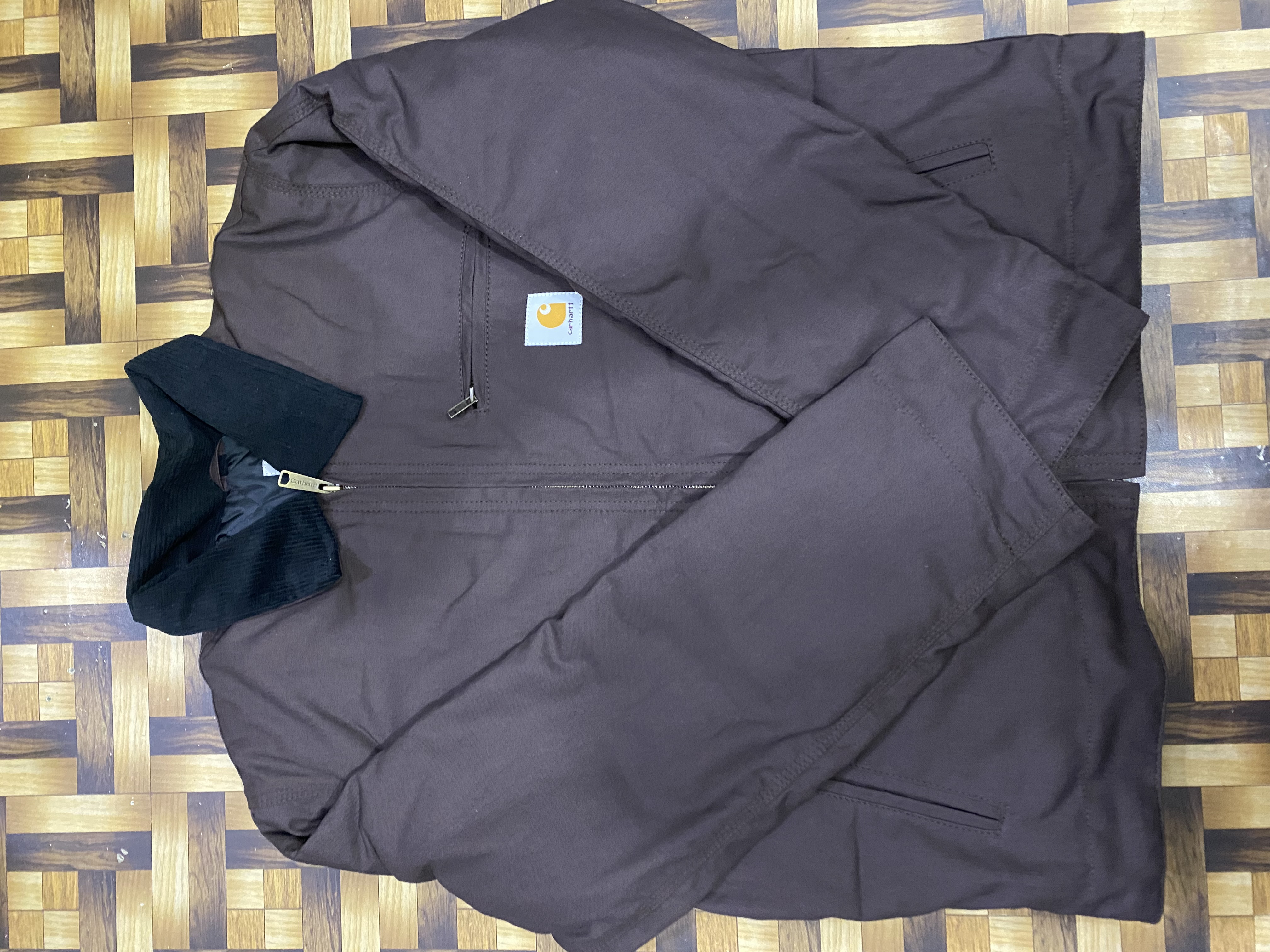 Chaqueta estilo rework de Carhartt