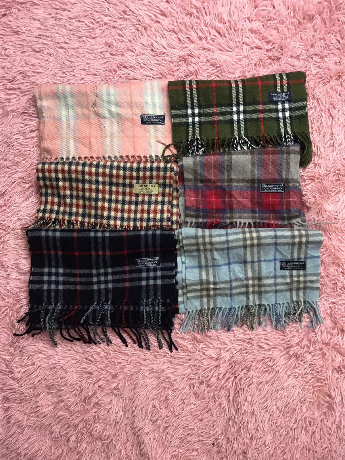 Burberry scarfs 20 pcs