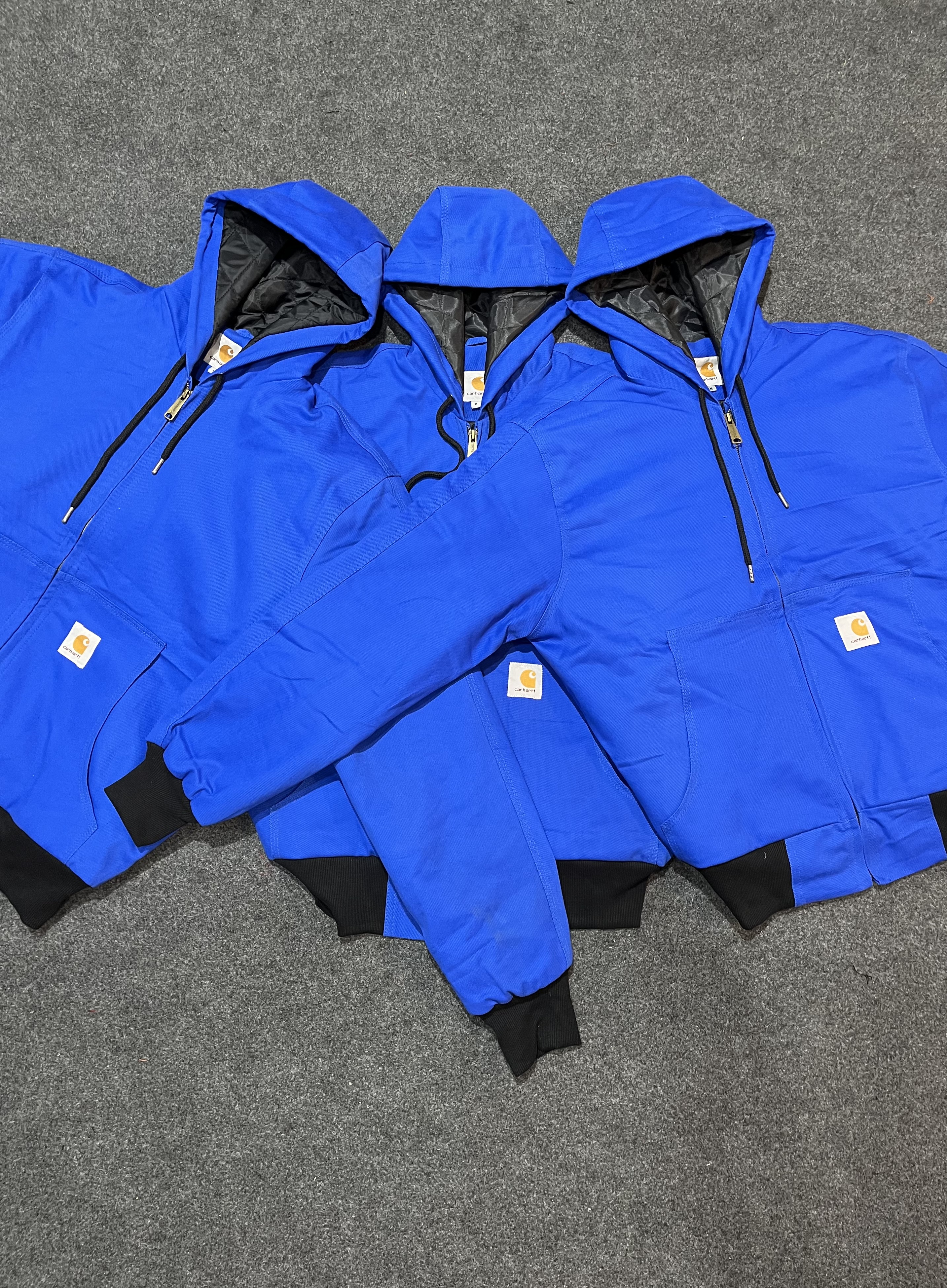 Jaqueta azul com capuz reestilizada Vintage Carhartt MOQ-25-50