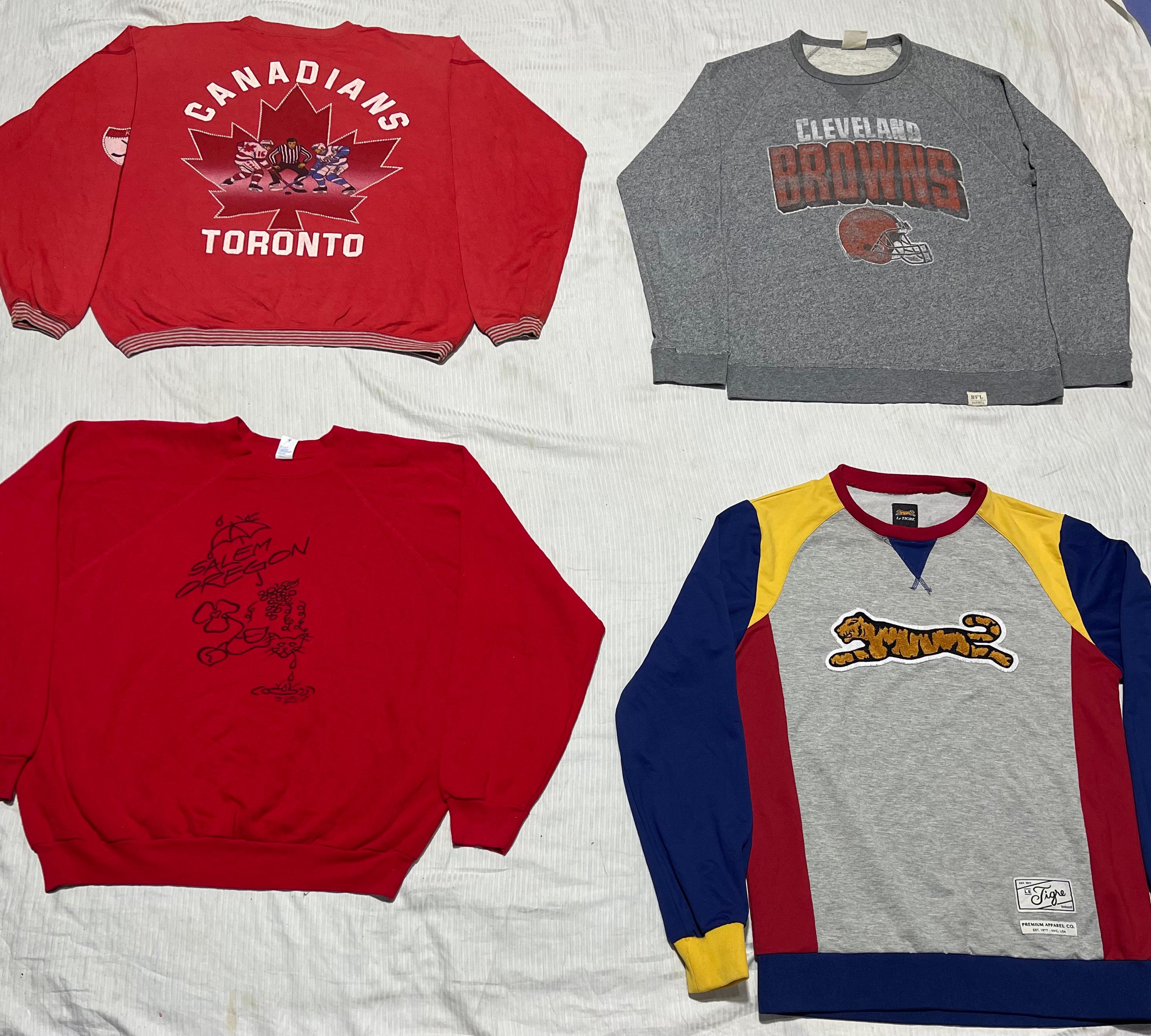 Sweatshirts And Crewnecks  12 Pcs