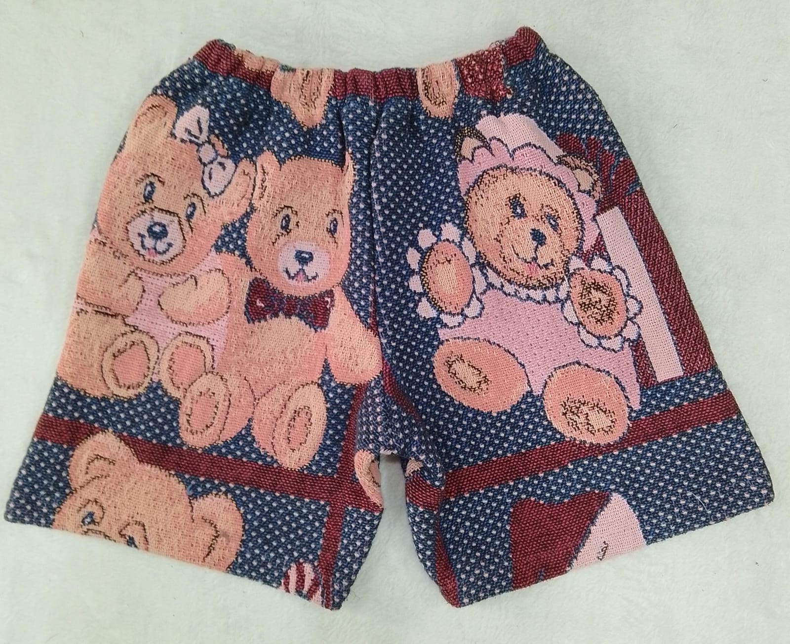 CR2814 Rework Tapestry  Shorts - 17 Pcs