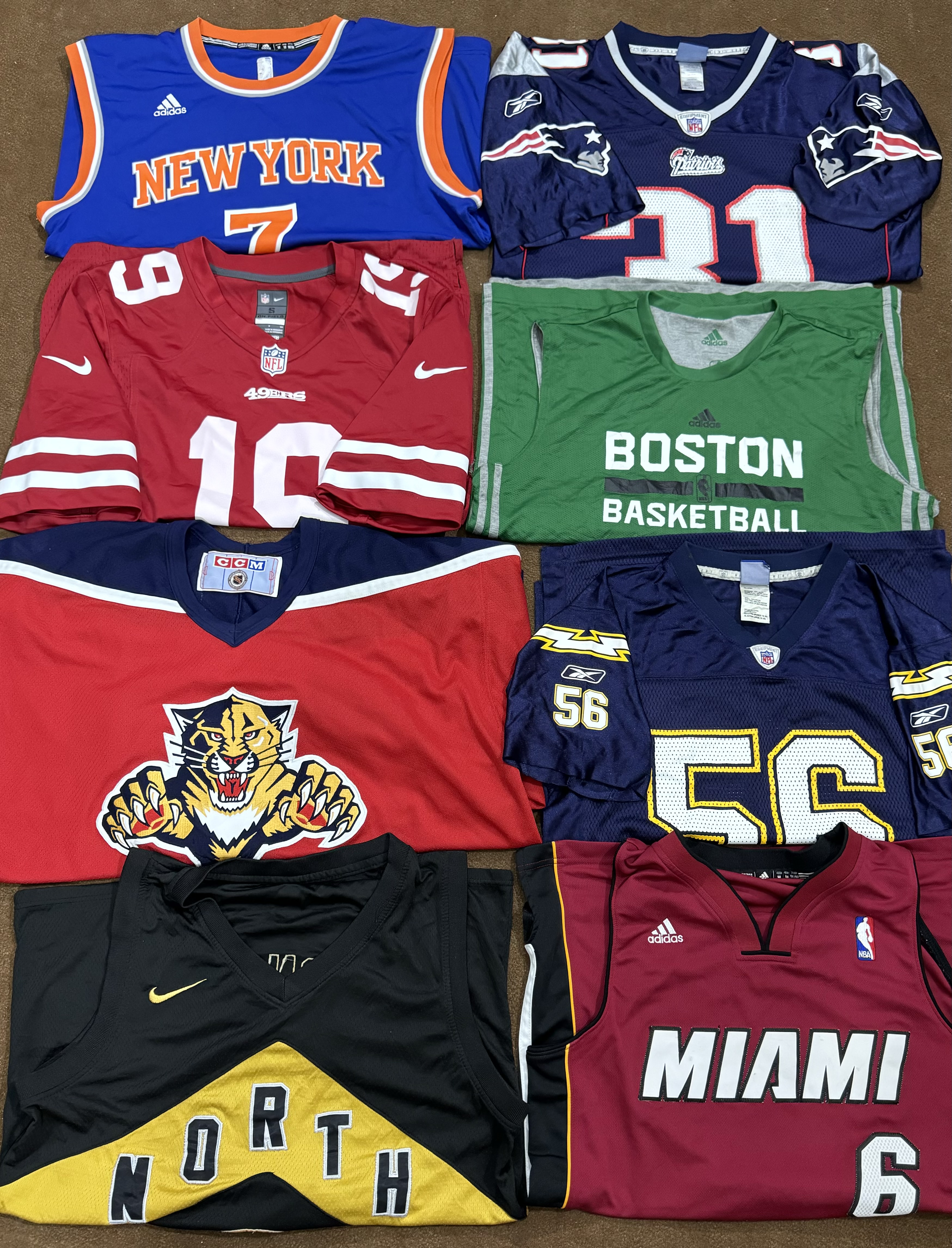 Maillots NFL NBA 8 pcs