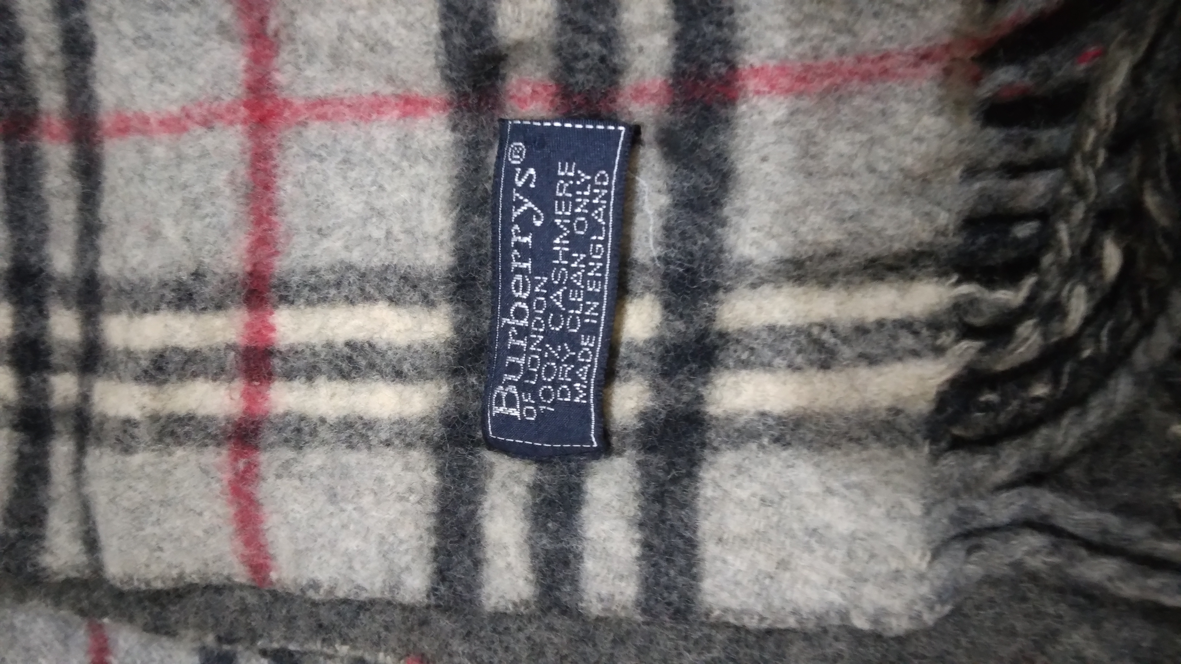 Burberry muffler