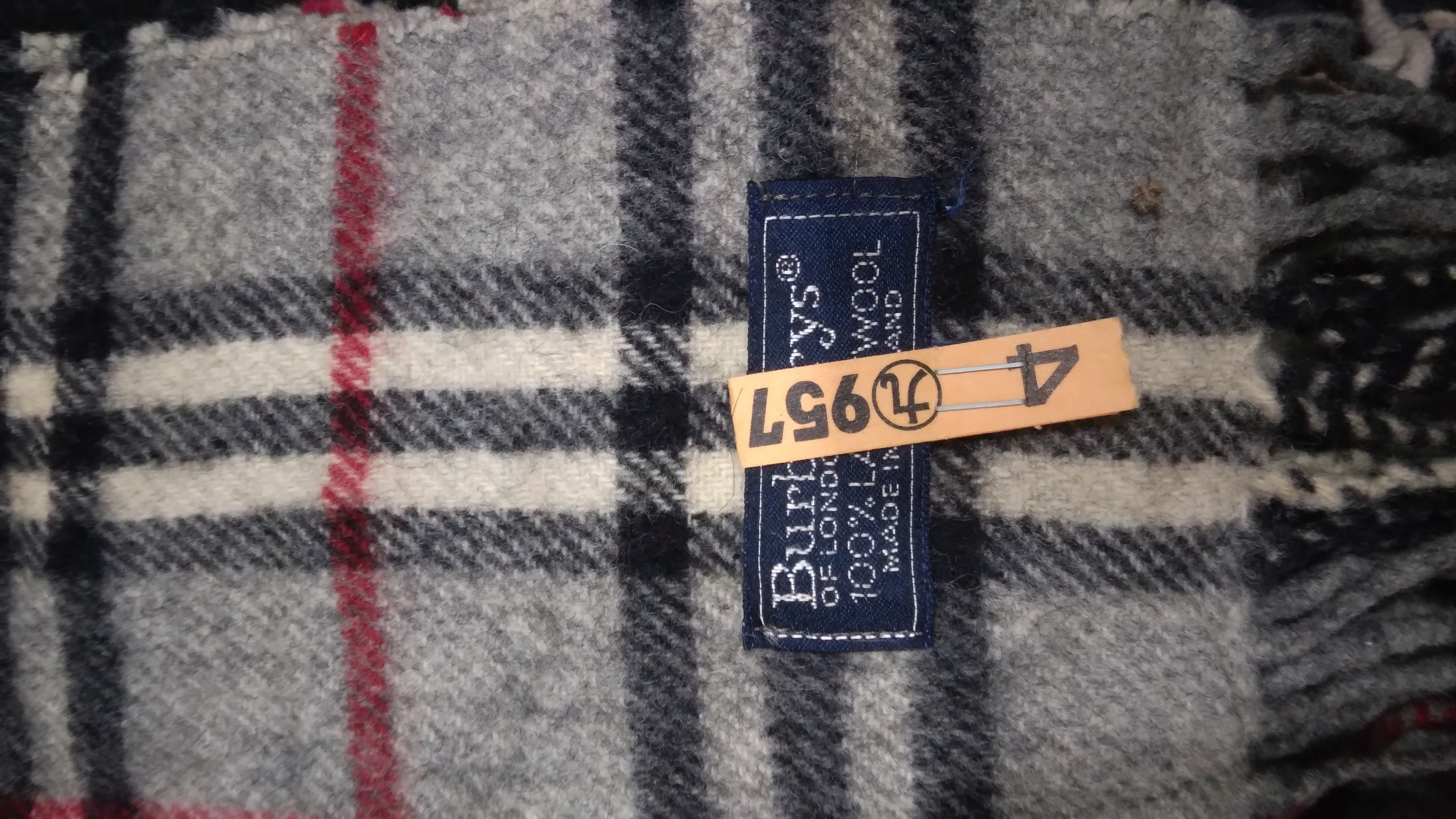 Burberry muffler