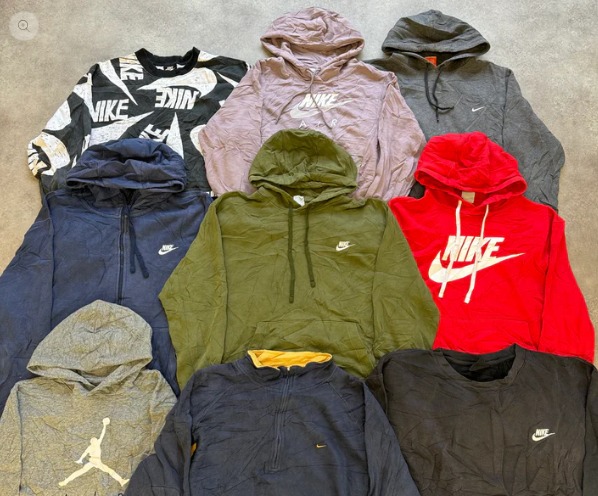 Nike hoodies & sweatshirts