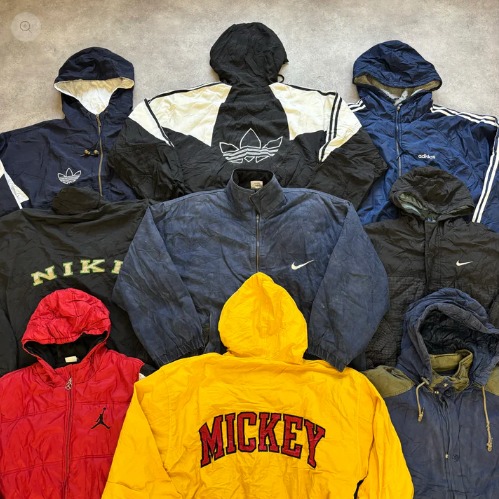 Branded heavy jackets