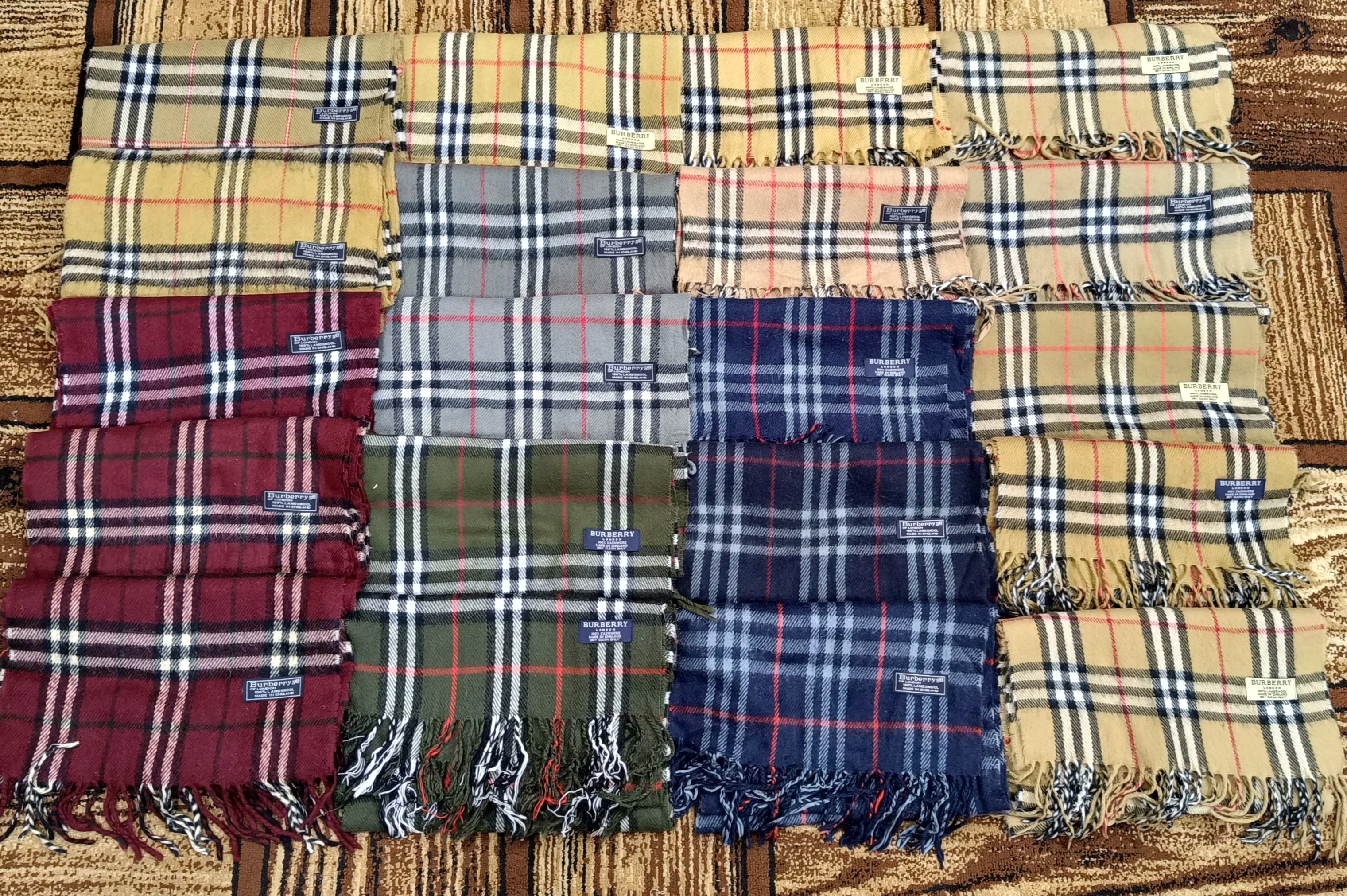 Y2K CLUELESS BURBERRY BEIGE SCARVES