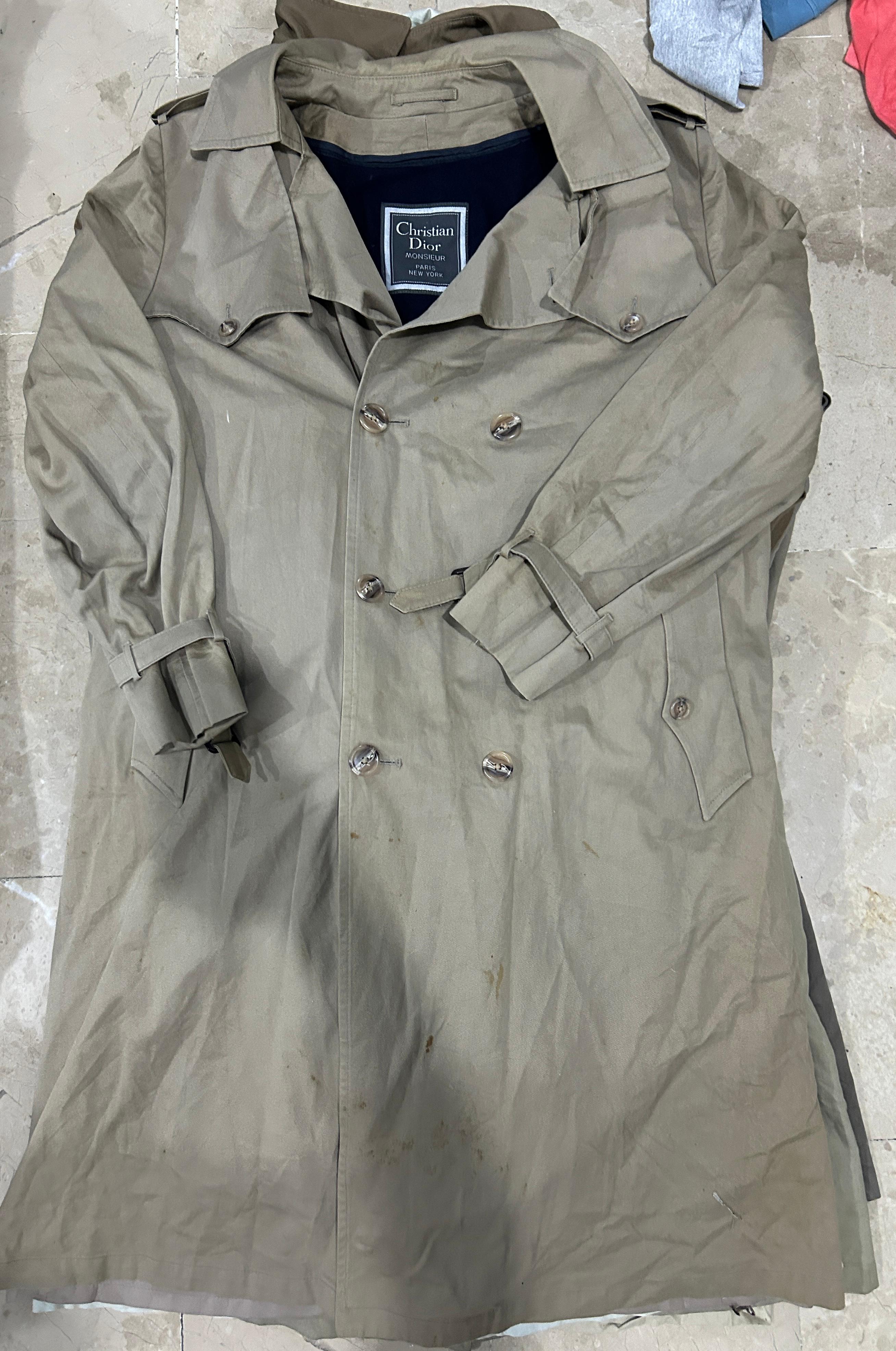 Christian Dior Trench Coat 5 pieces