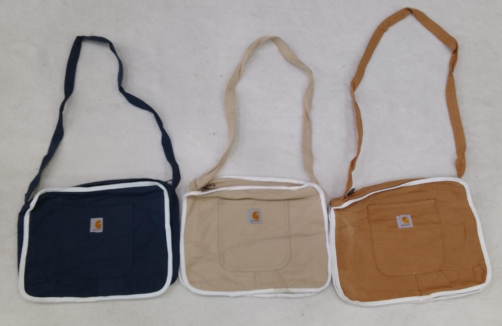 CR2898 Nachbearbeitung Carhartt Taschen - 50 Stück