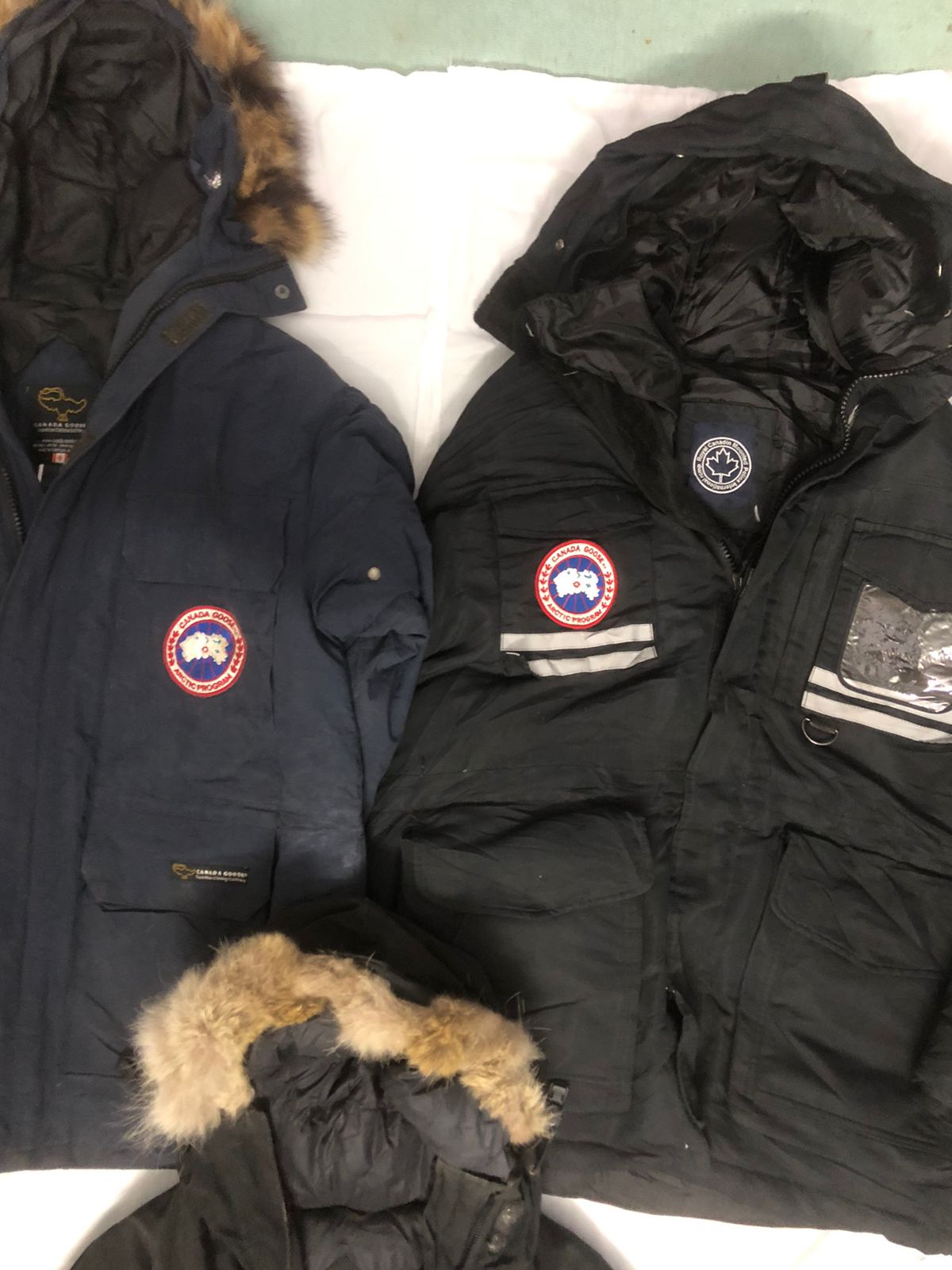 Canada Goose doudounes 5 pièces