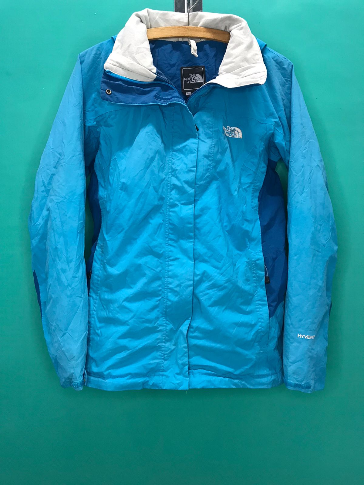 TNF,nike,reebook ,nautica more brands windbreaker