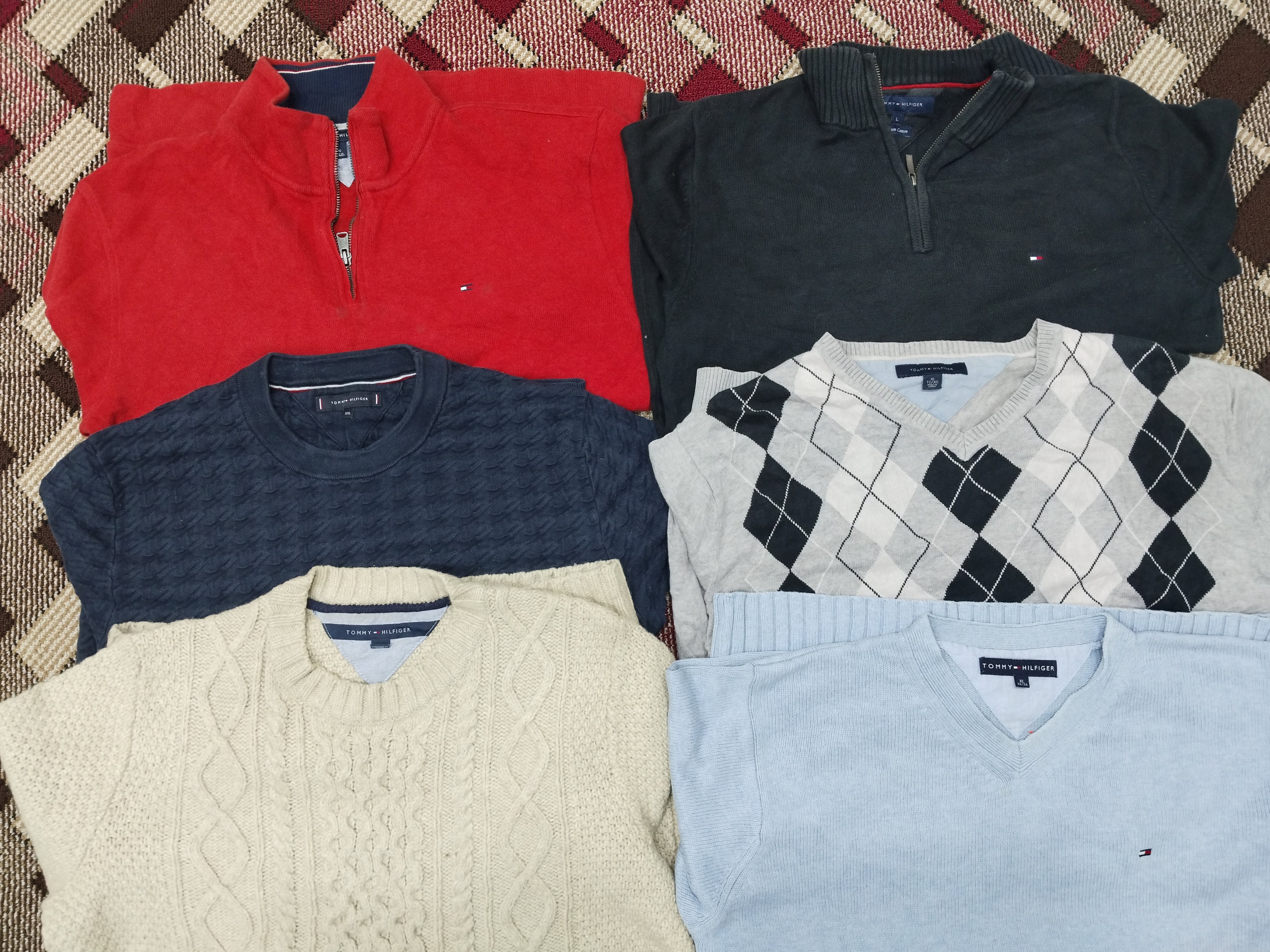 Tommy Hilfiger Sweaters 20 Pcs