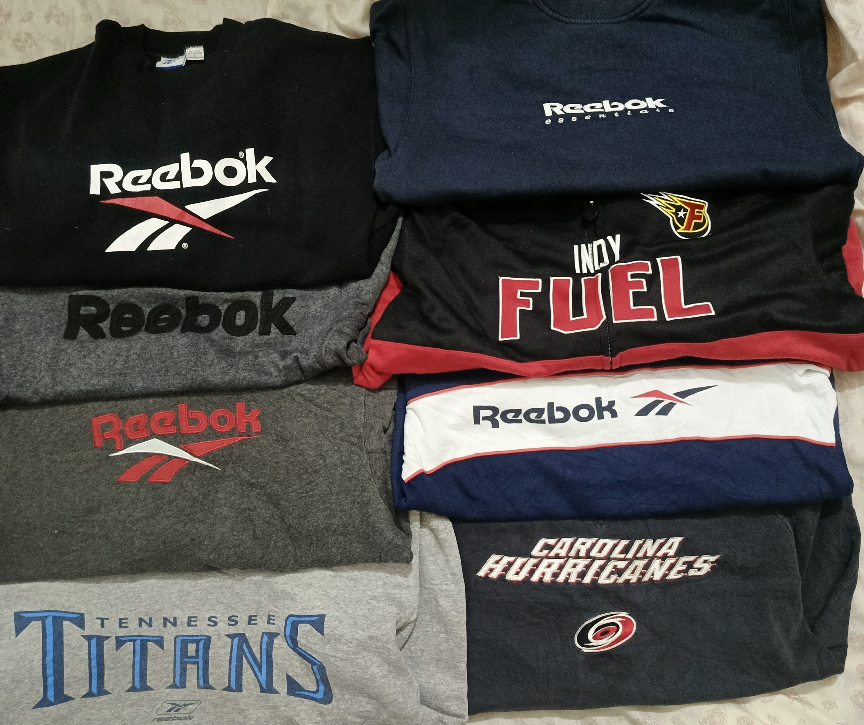 Reebok Sweatshirt