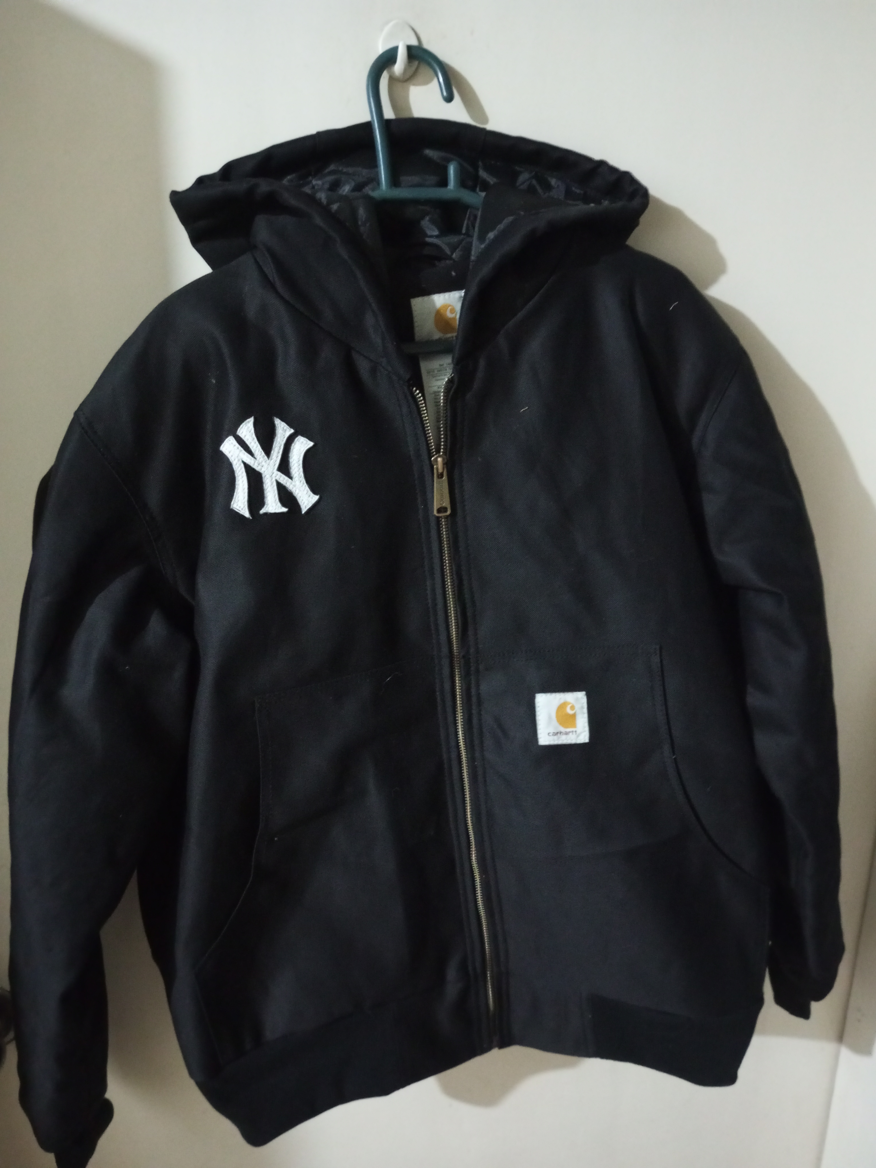 Carhartt Yankee Rework Style schwarze Jacken 20 Stück