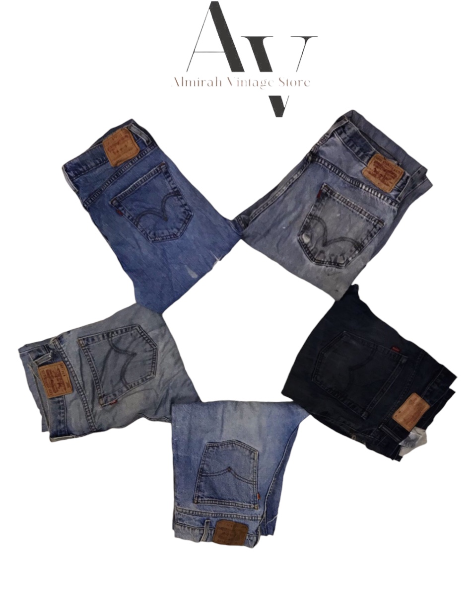 Levis Jeans 25 pcs