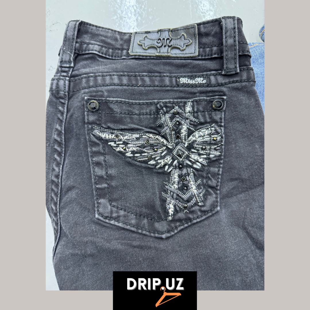 Frauen Y2K Jeans MissMe, TrueReligion, Guess, BabyPhat D1212/E11