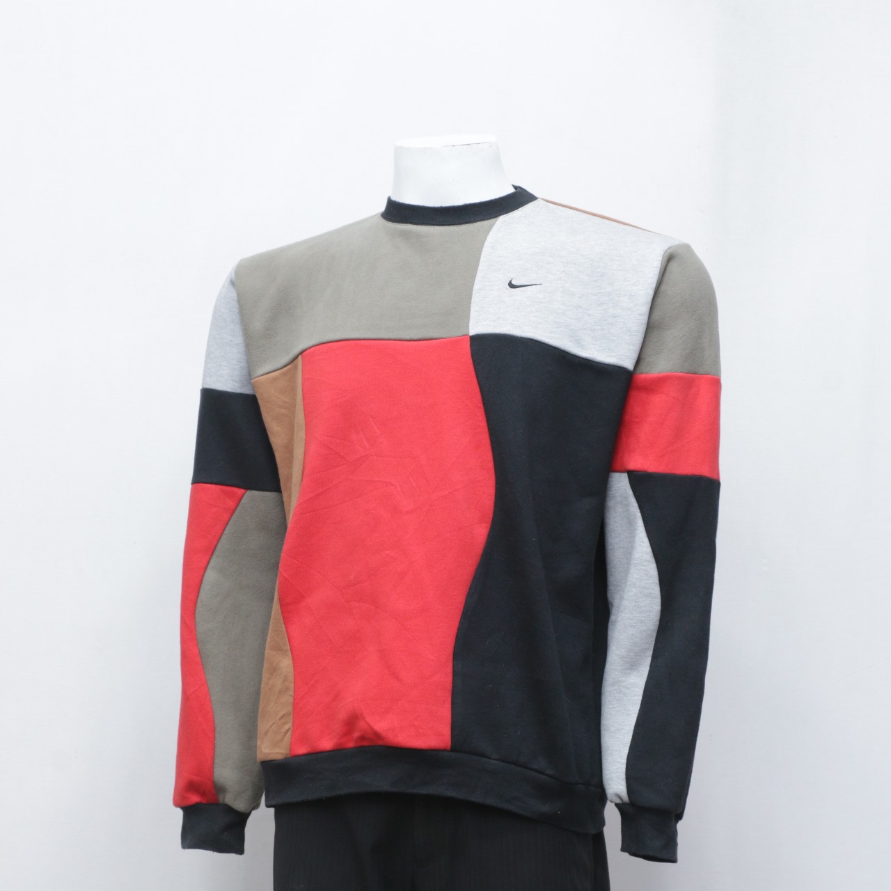 Pull en patch Nike surcyclé