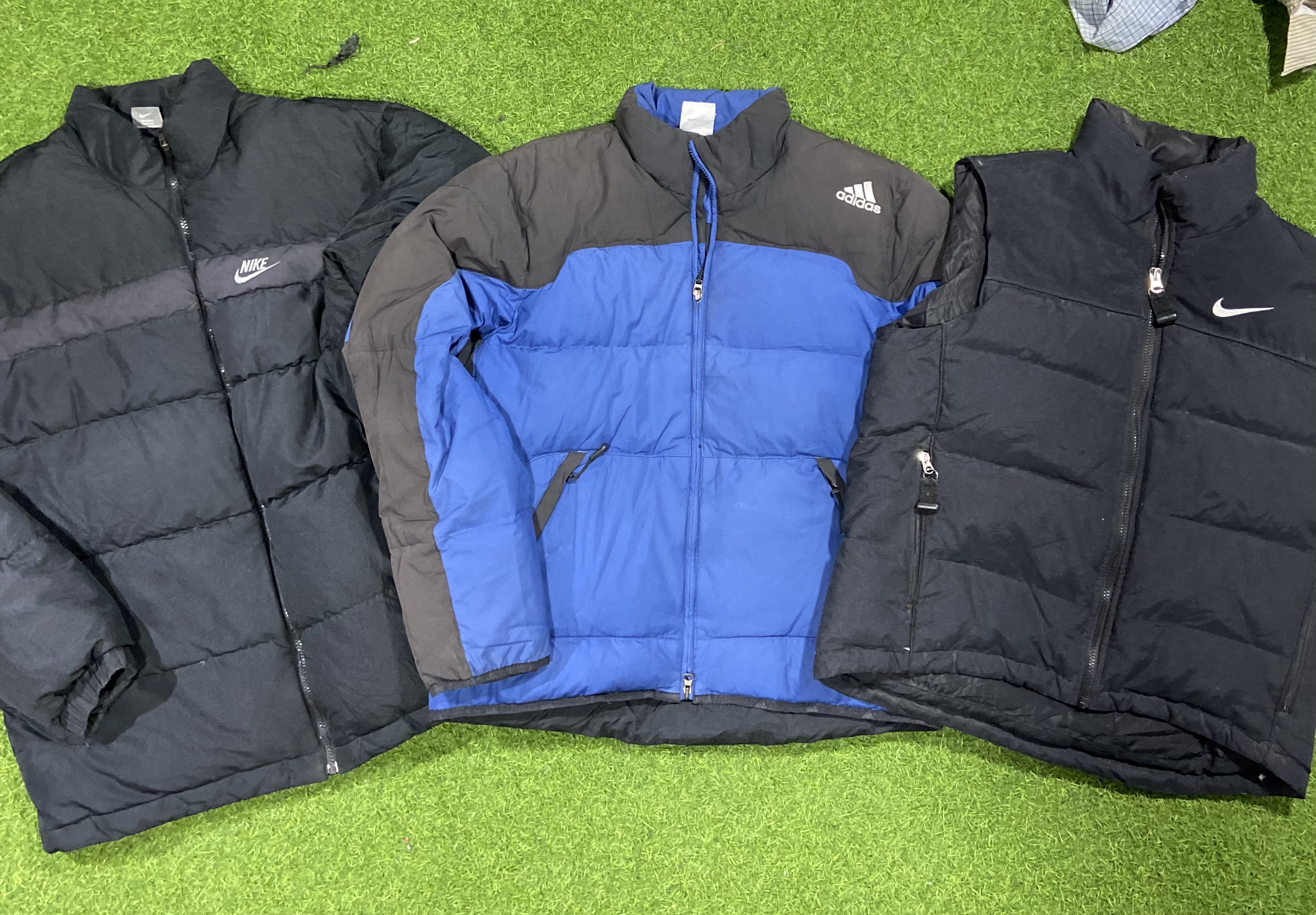 Nike / Adidas Pufferjacken - 20 Stück