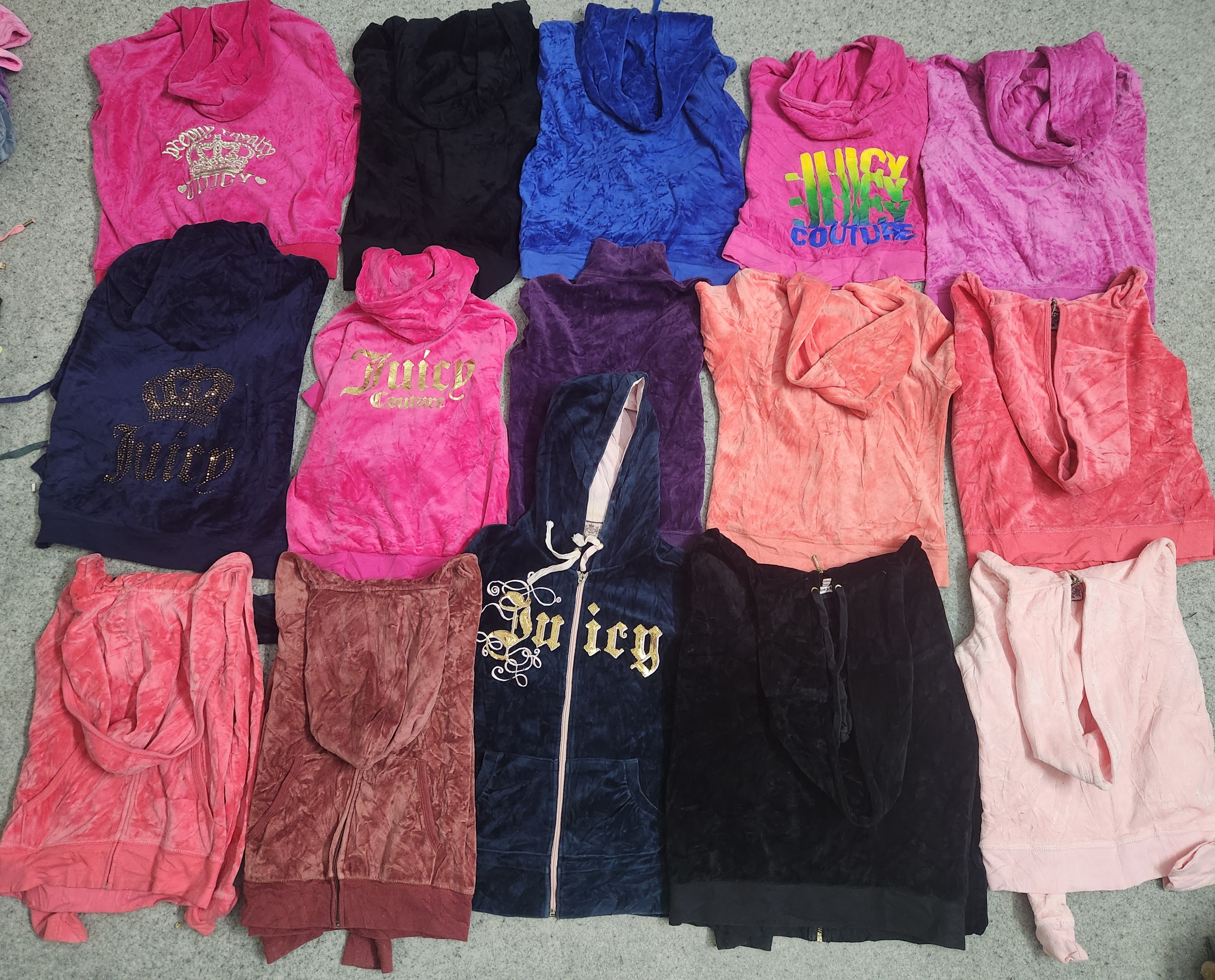 Juicy Couture
Hoodies