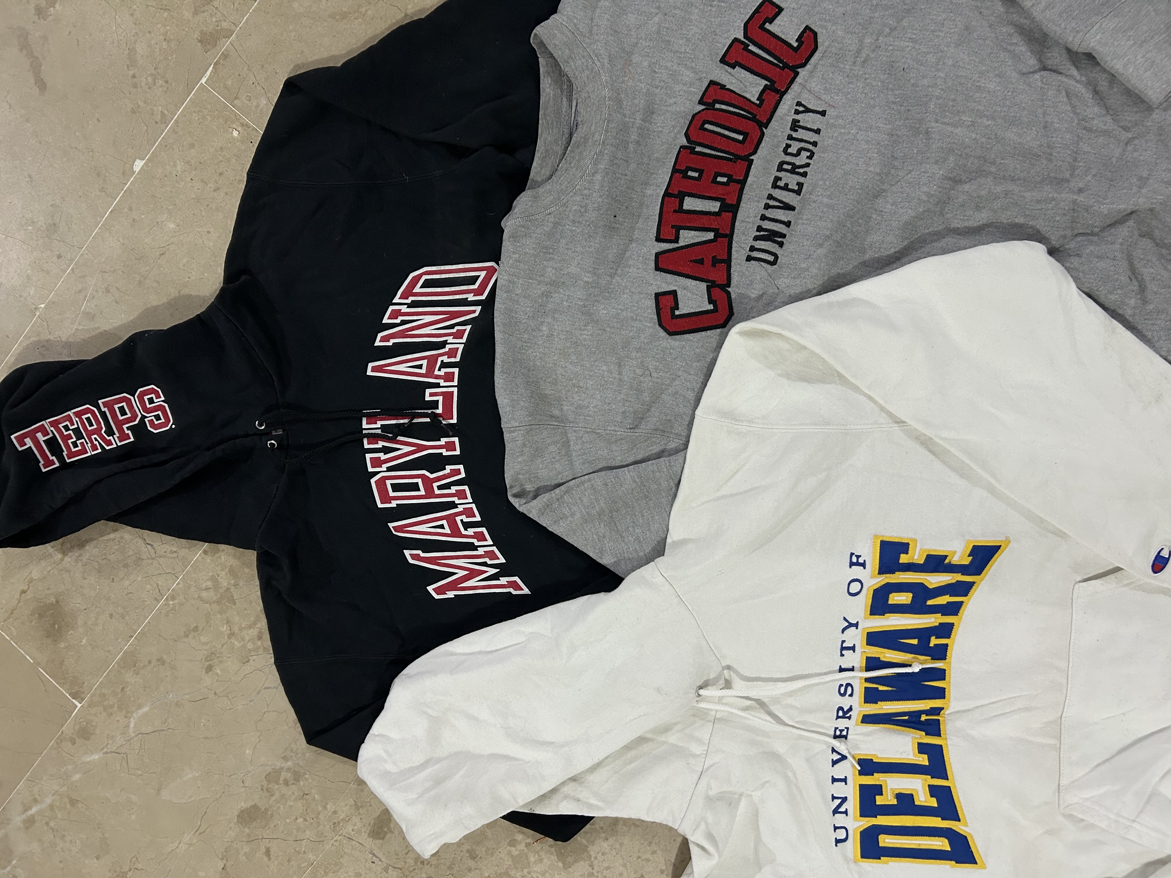 College and University Sweatshirts 20 Pieces