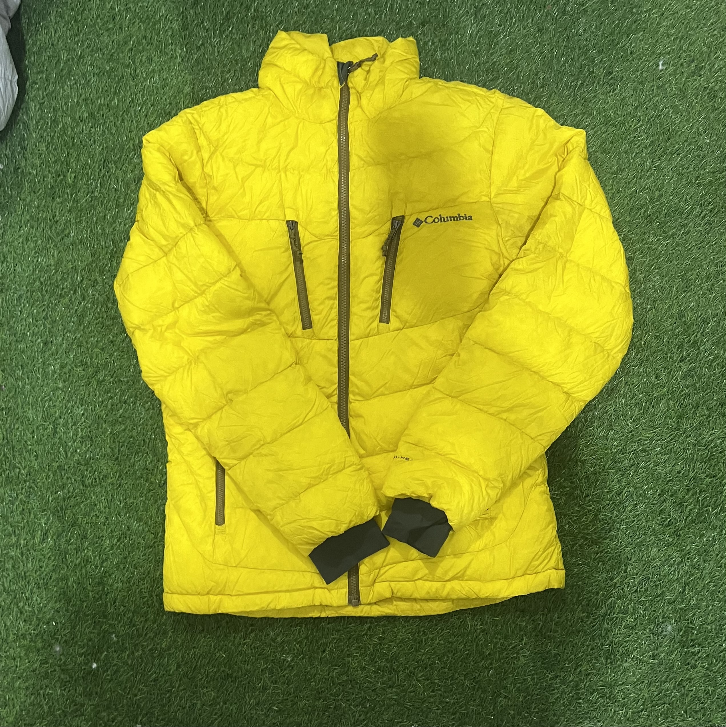 Columbia puffer Jackets