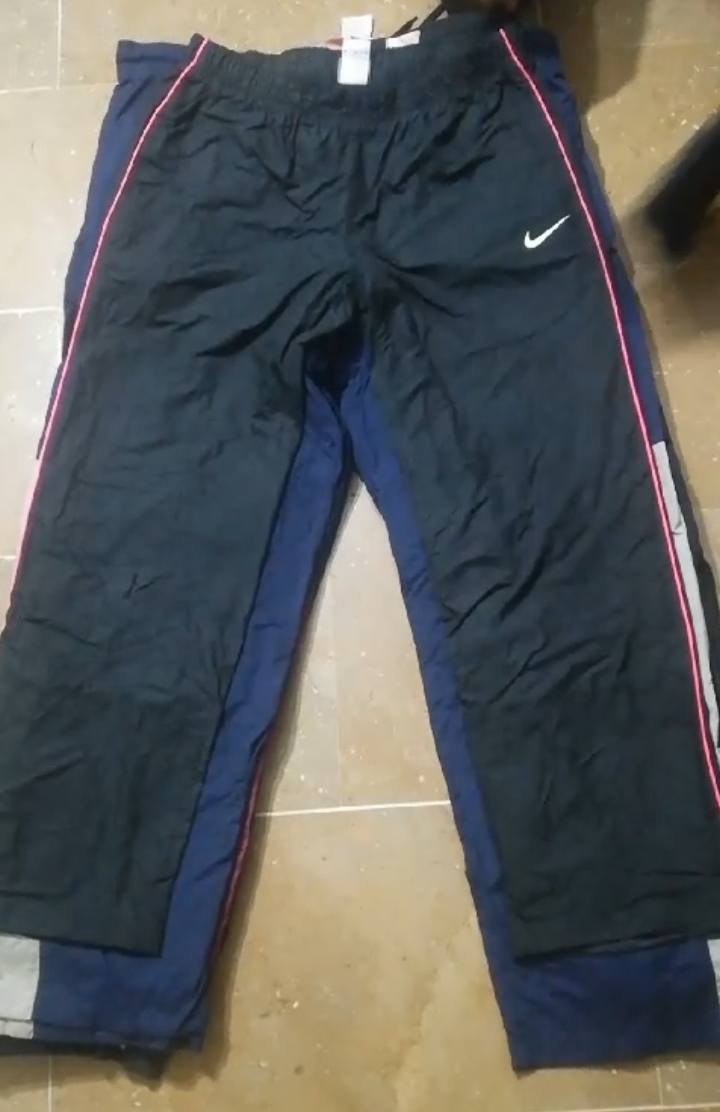 Nike parachute Pants