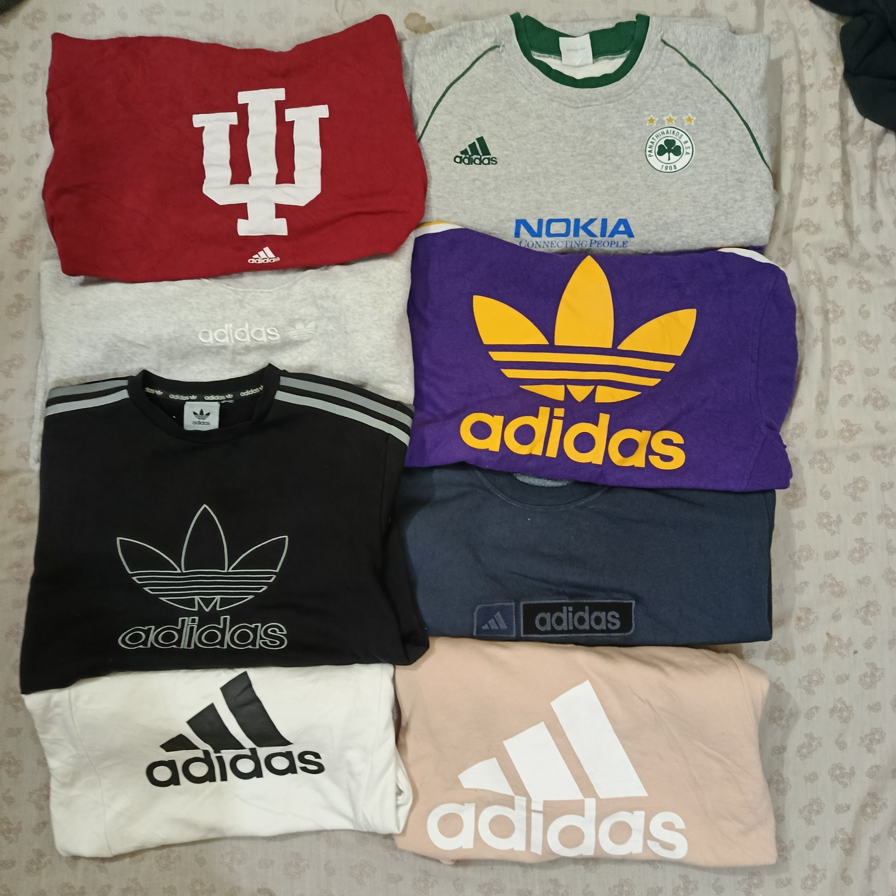 Adidas Sweatshirt und Hoodies