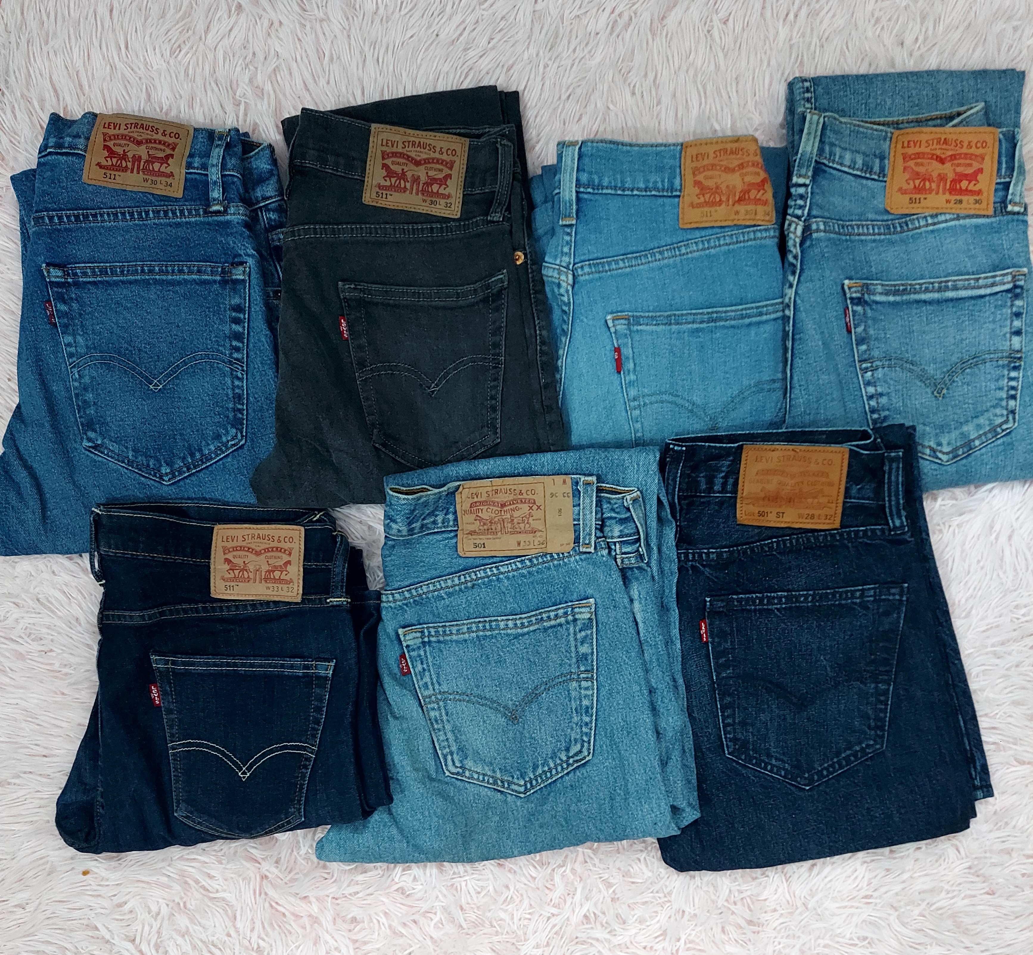 Levi's Jeans For Men and Women 7 Pcs