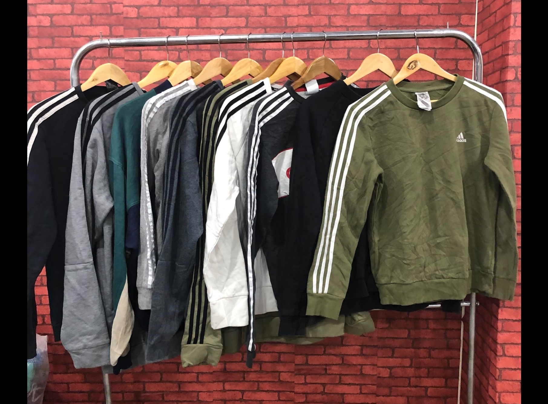 Adidas Sweatshirt 10Pcs