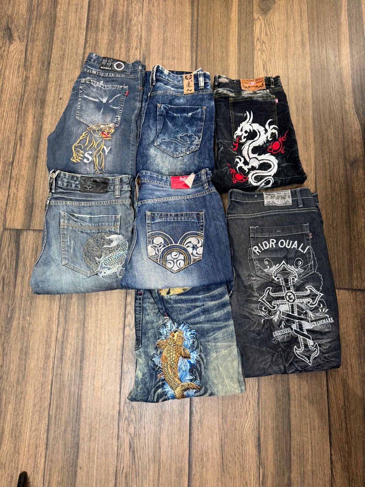 Denims brodés japonais